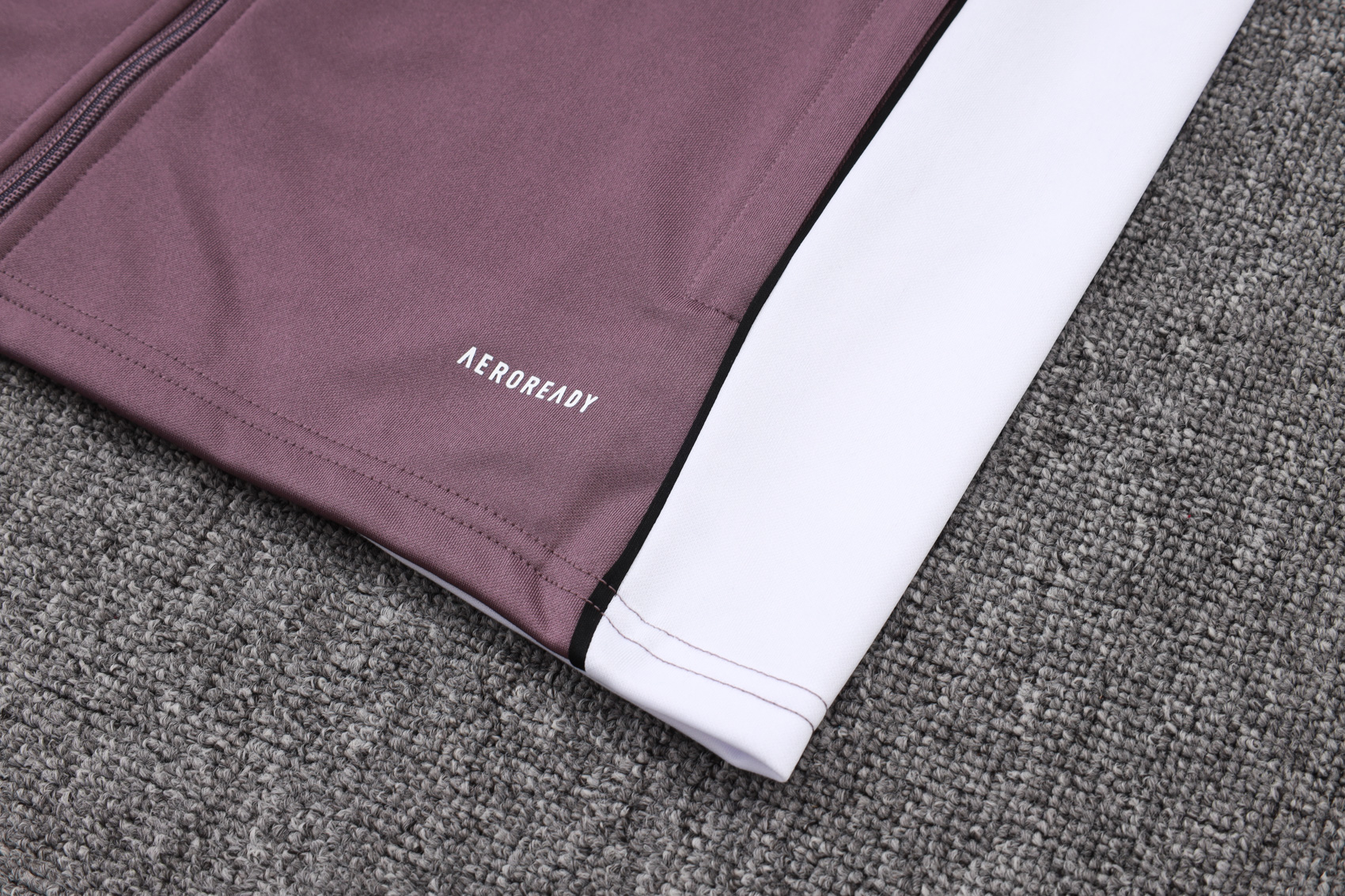 Manchester United Training Kit (Jacket+Pants) Grayish Purple 2025/26