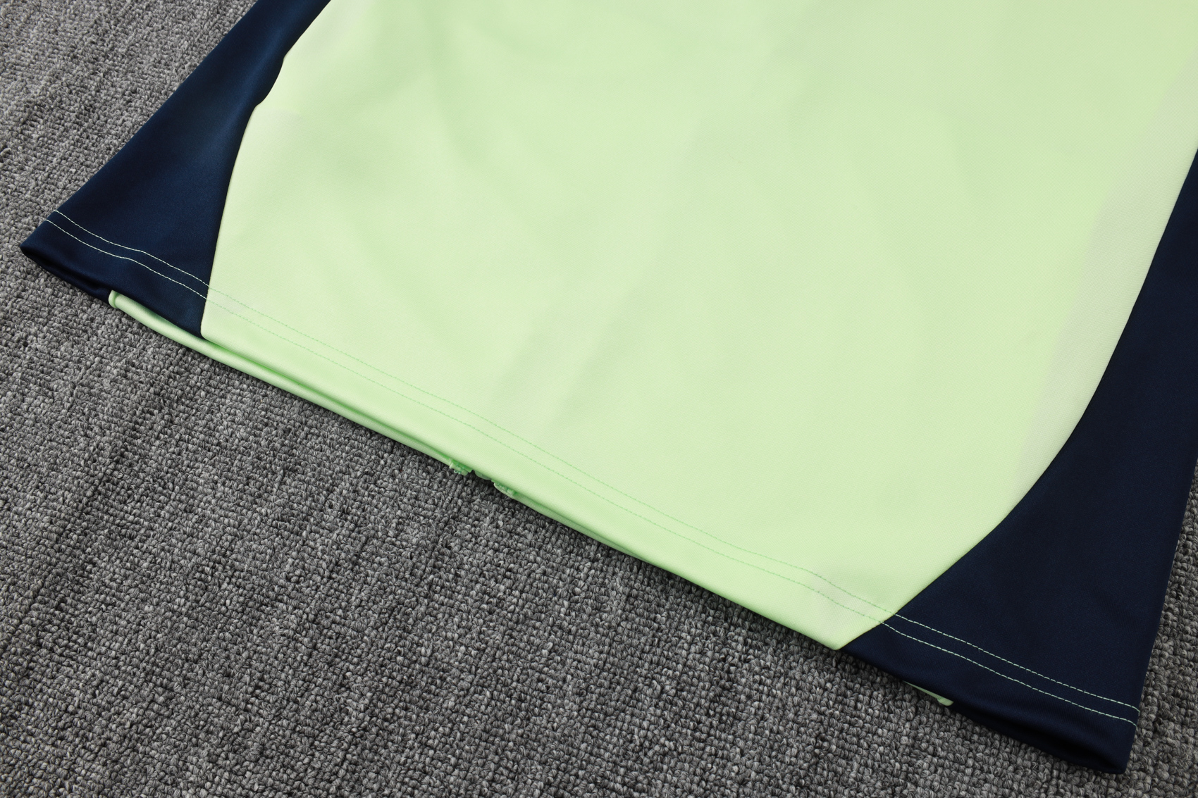 Real Madrid Training Kit (Jacket+Pants) Light Green 2025/26