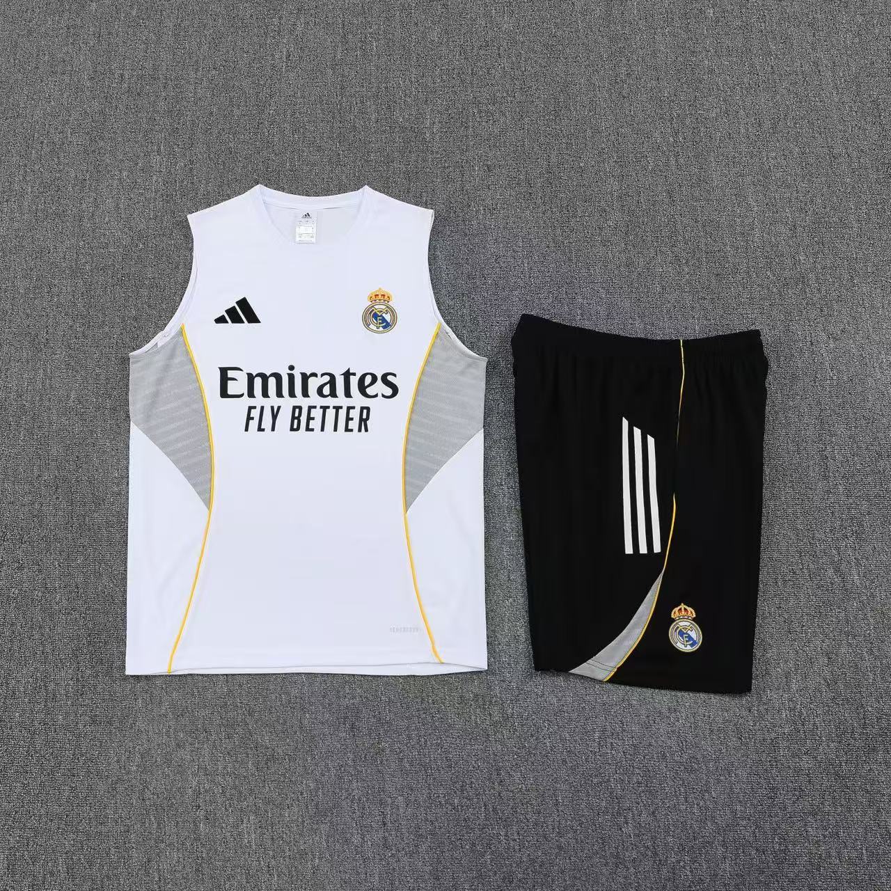 Real Madrid Sleeveless Training Kit White 2025/26