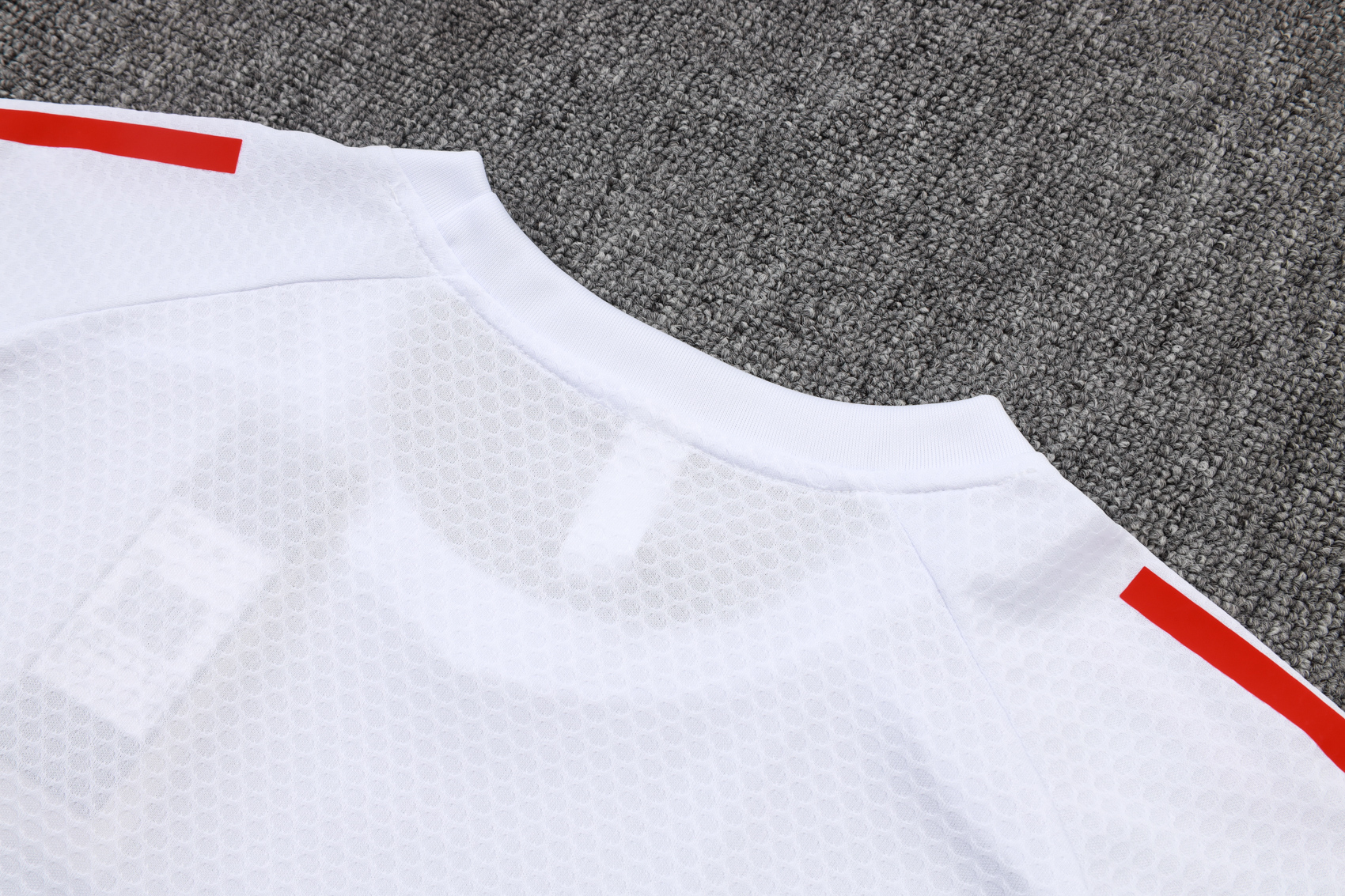 Liverpool Training Jersey Kit White 2025/26