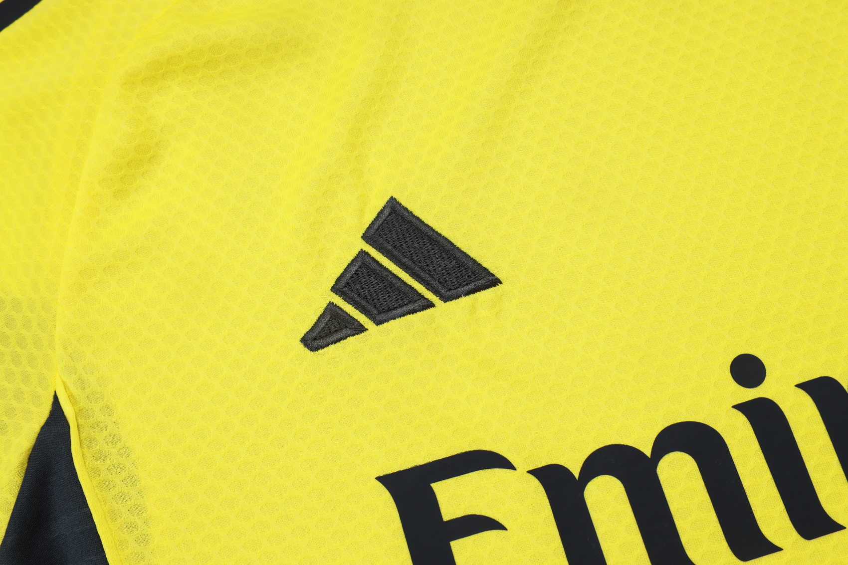Real Madrid Training Jersey Kit Yellow 2025/26