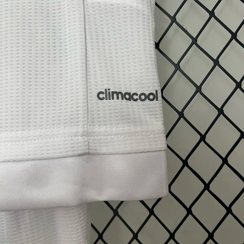 Real Madrid Retro Jersey Home Kids Kit Jersey+Shorts 2015/16