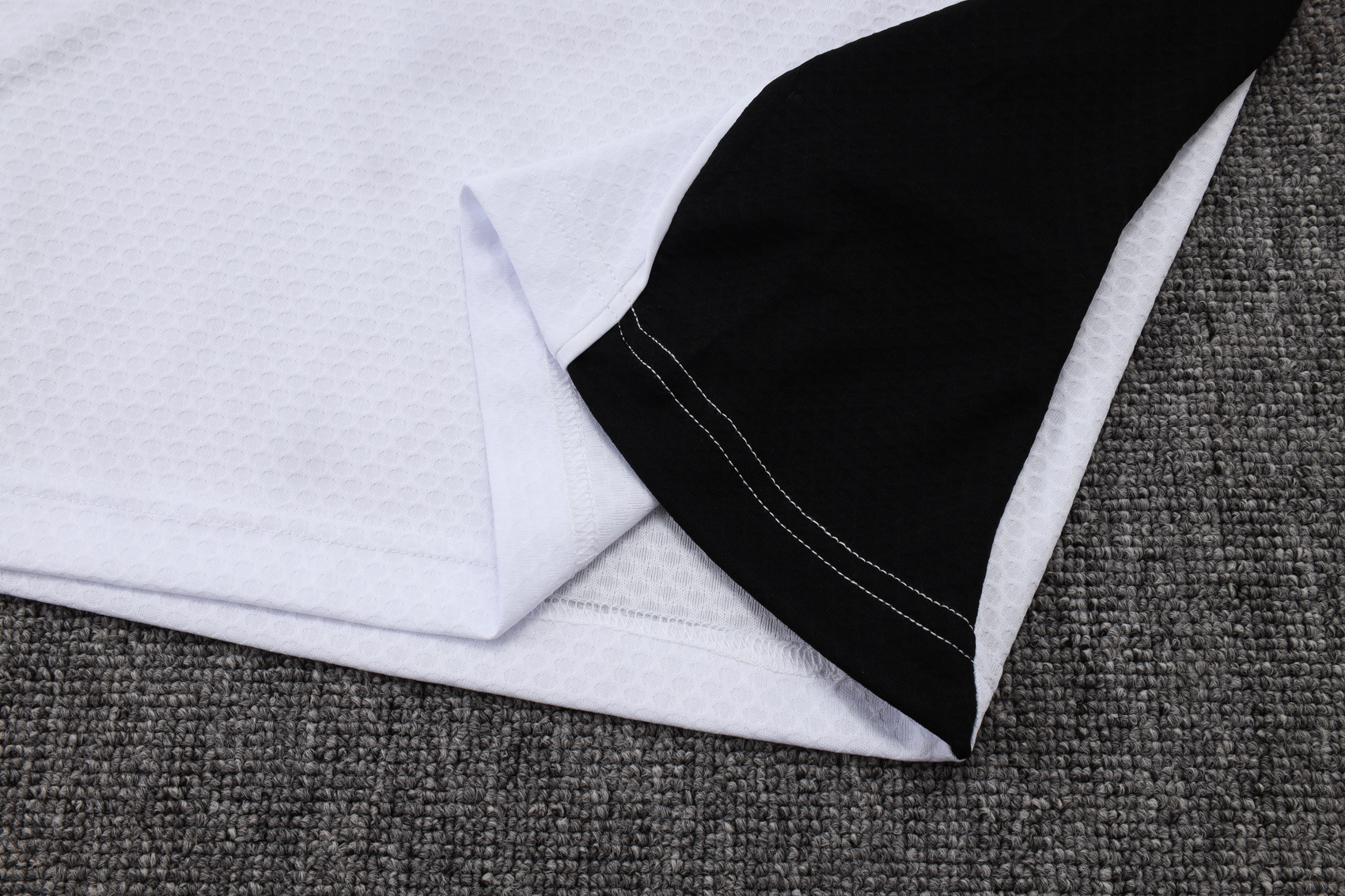 Liverpool Training Kit (Polo+Pants) White 2025/26