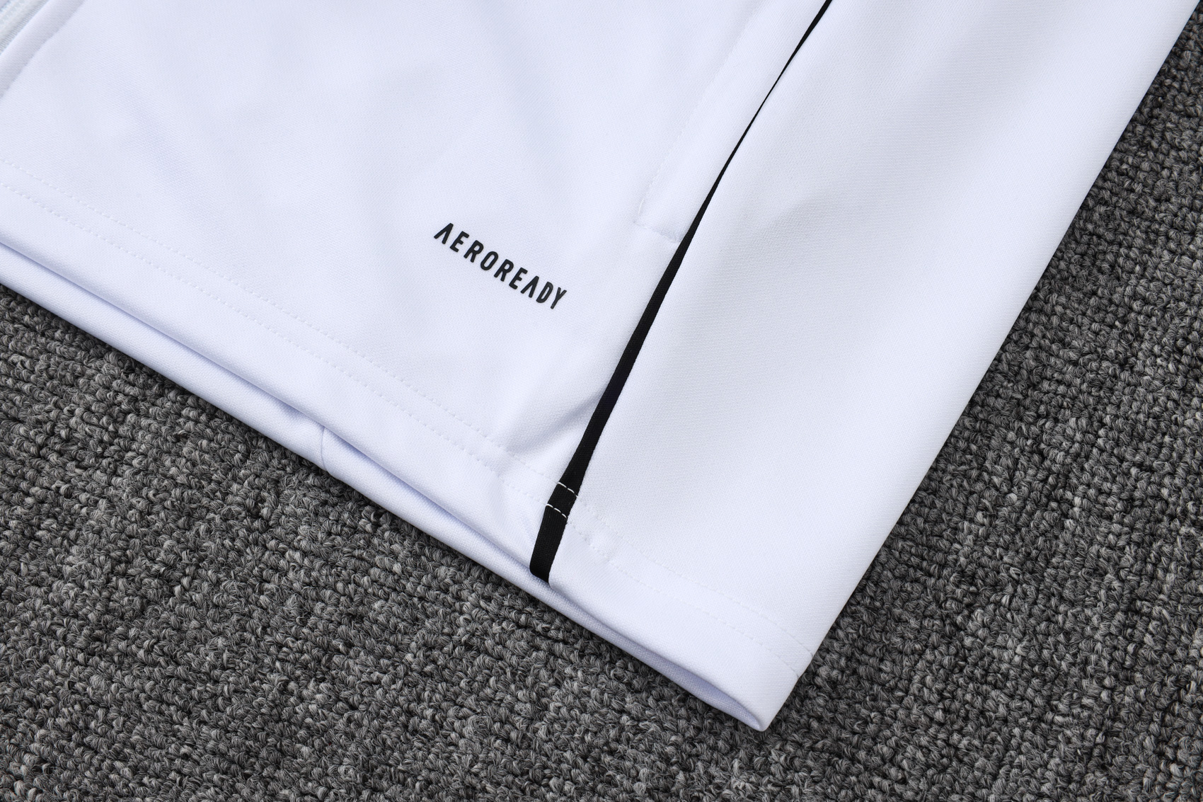 Manchester United Training Kit (Jacket+Pants) White 2025/26