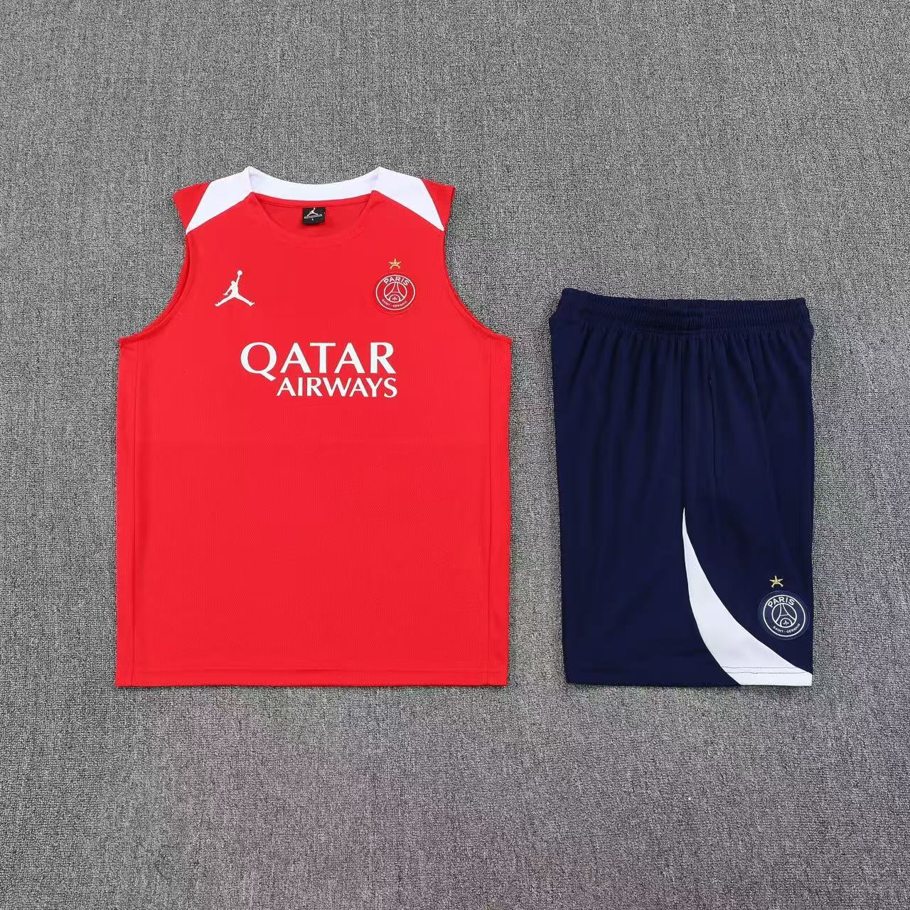 PSG Sleeveless Training Kit Red 2025/26