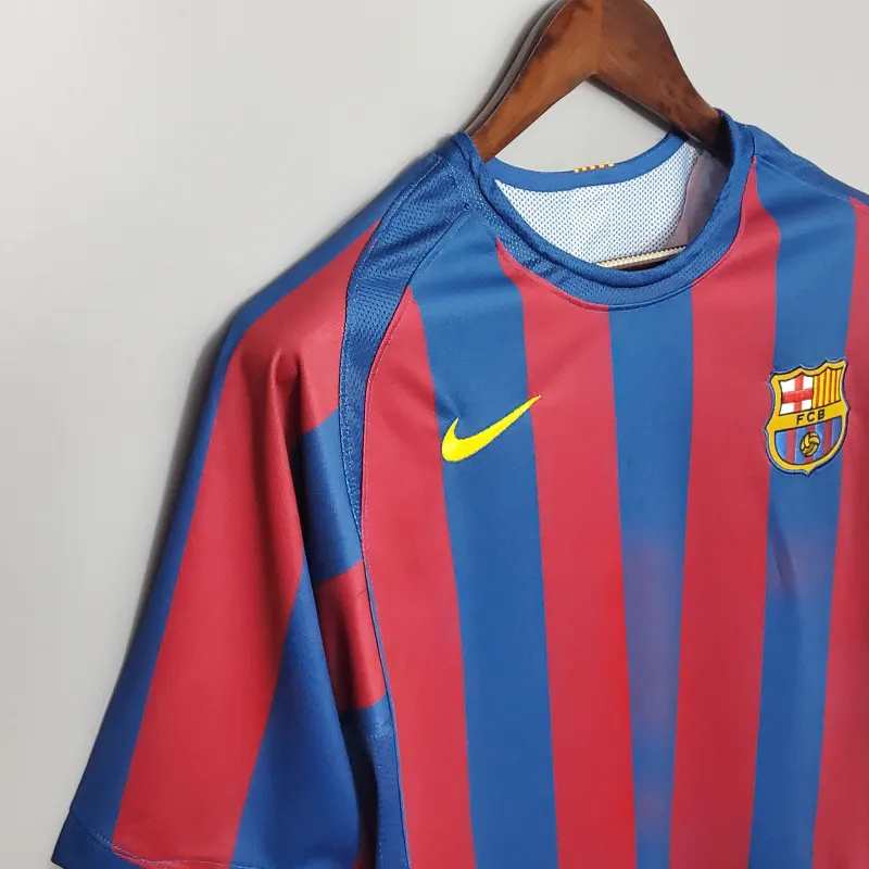 Barcelona Retro Jersey Home Soccer Shirt 2005-06