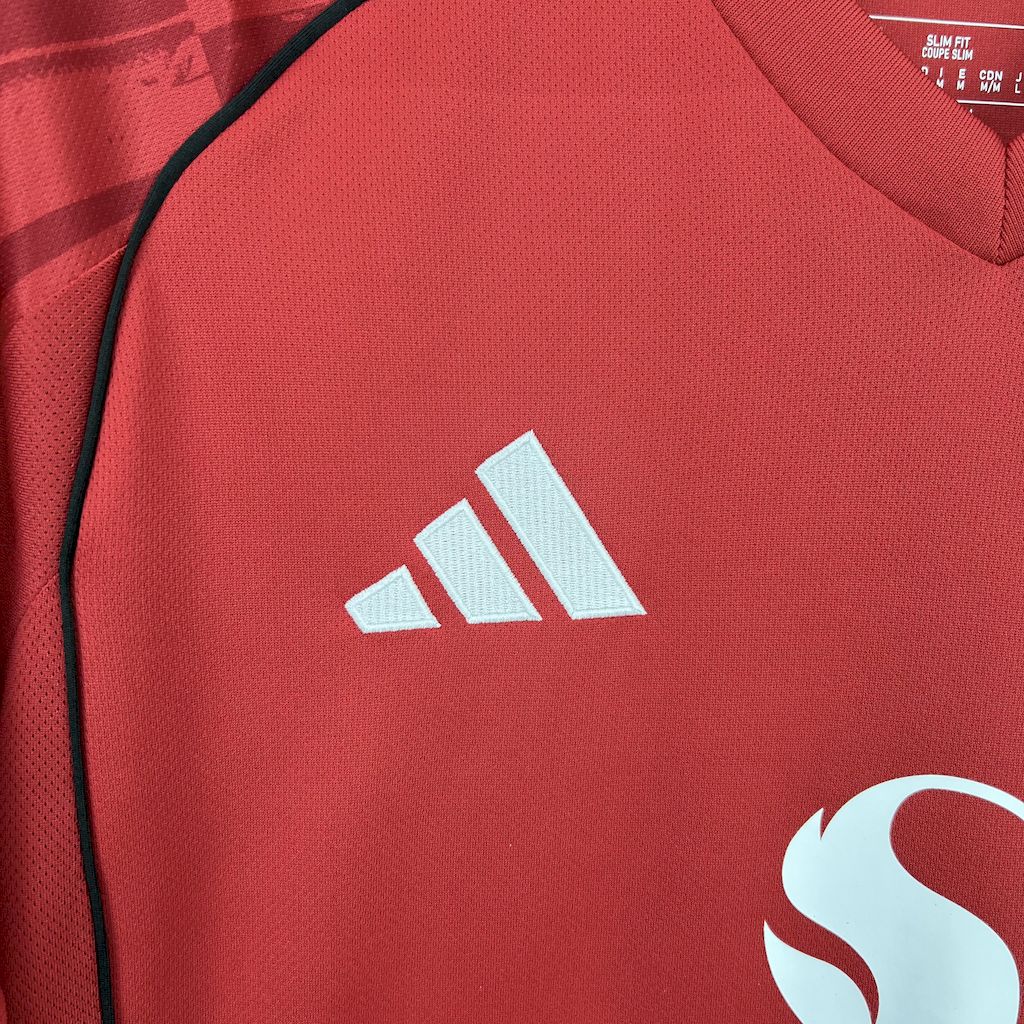 Manchester United Home Football Jersey Shirt 2025/26