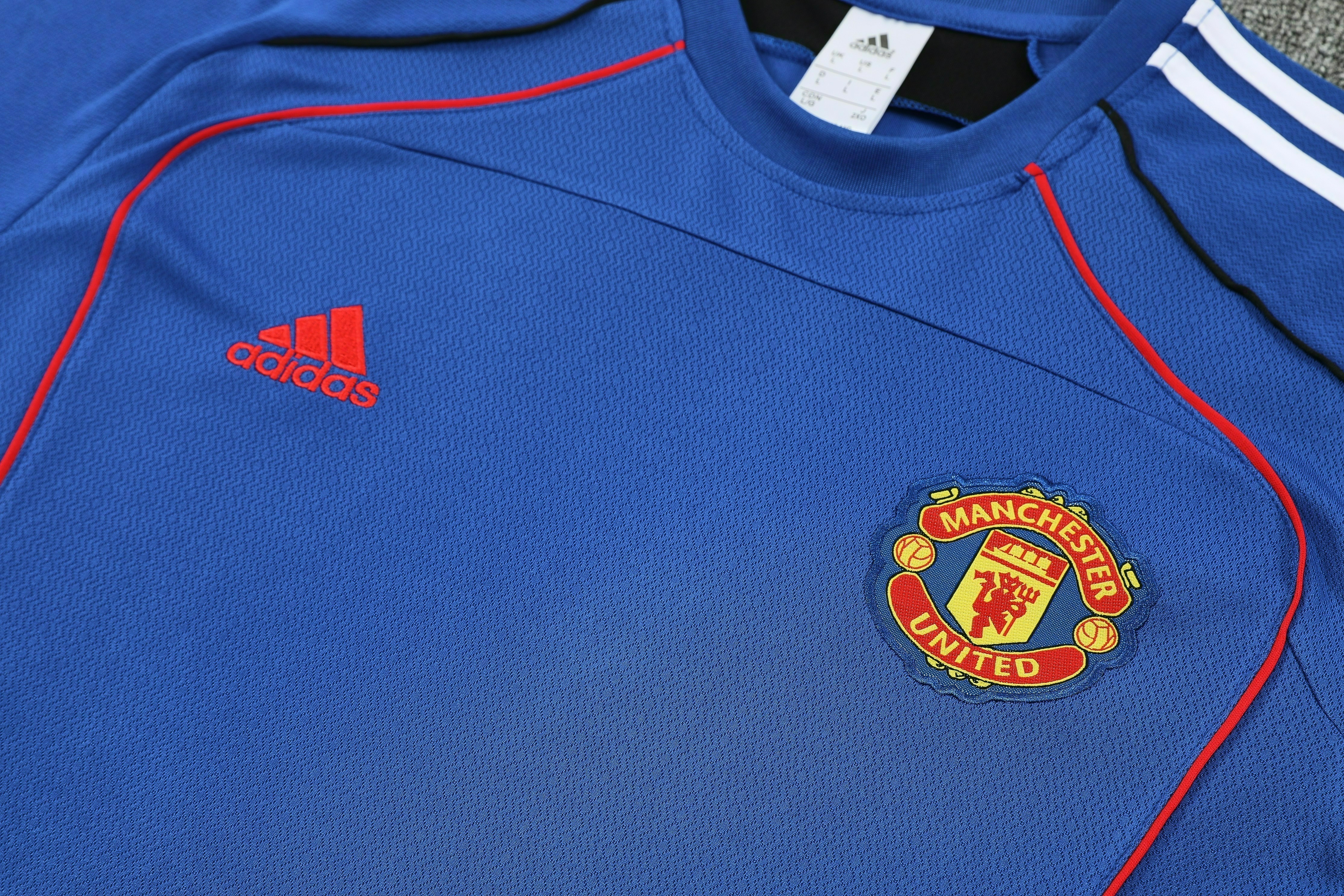 Manchester United Training Jersey Kit Blue 2025/26