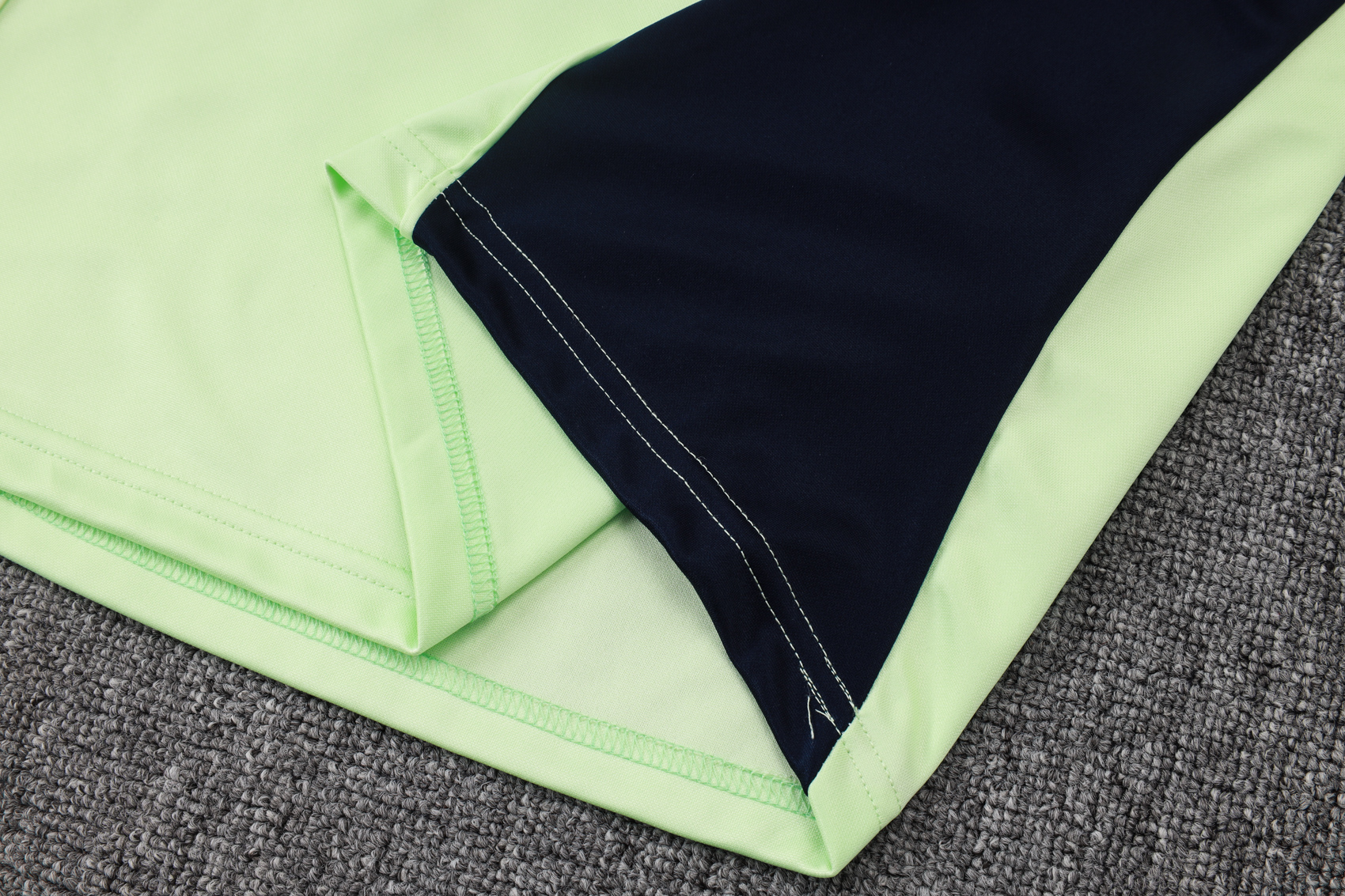 Real Madrid Training Kit (Sweatshirt+Pants) Light Green 2025/26