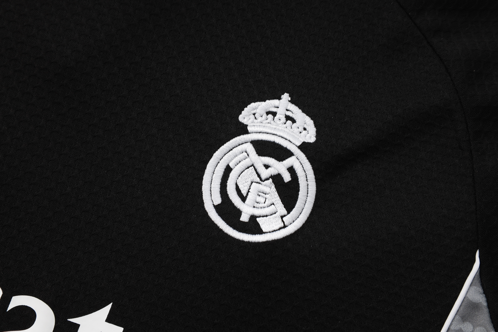 Real Madrid Training Jersey Kit Black 2025/26