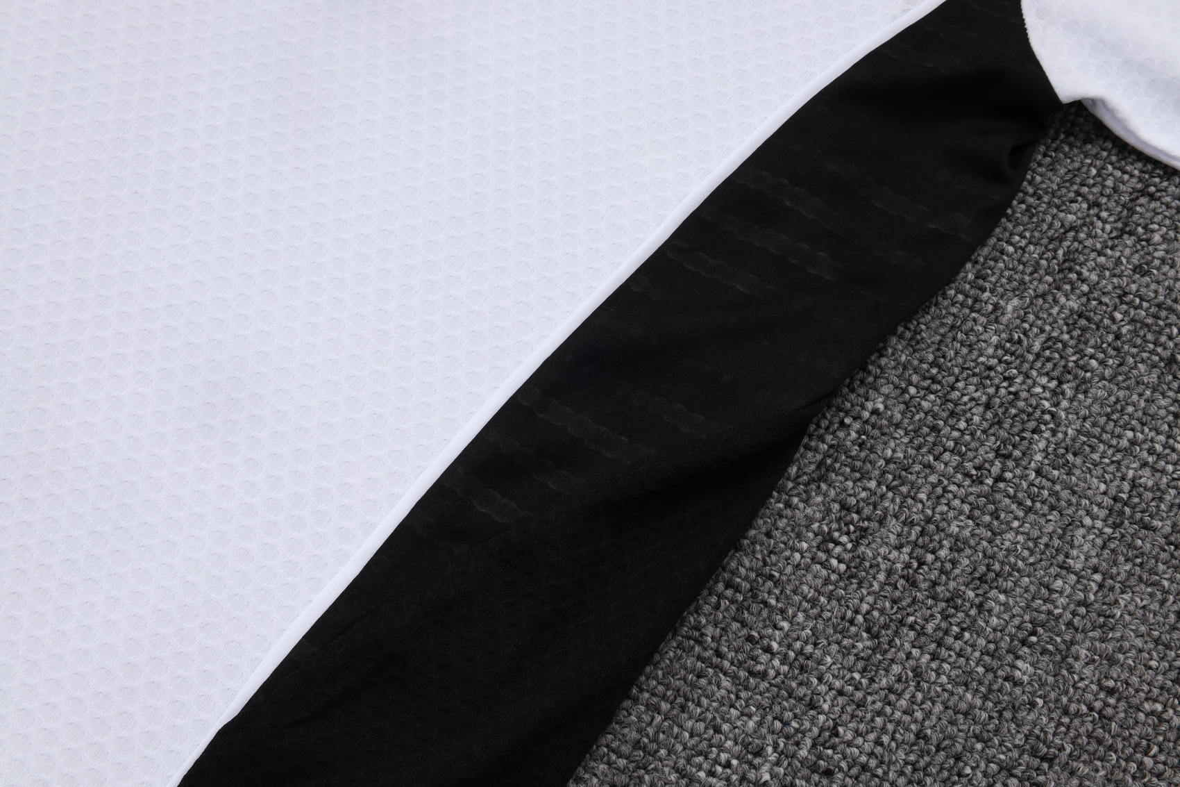 Liverpool Training Kit (Polo+Pants) White 2025/26