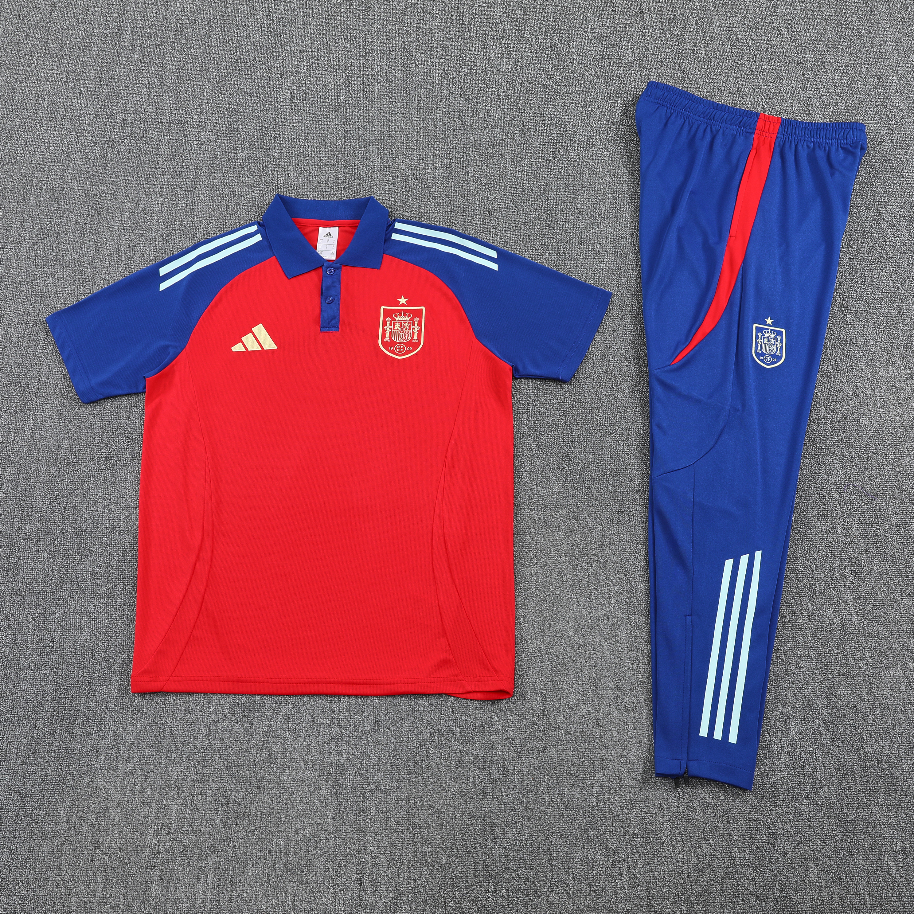 Spain Training Kit (Polo+Pants) 2025