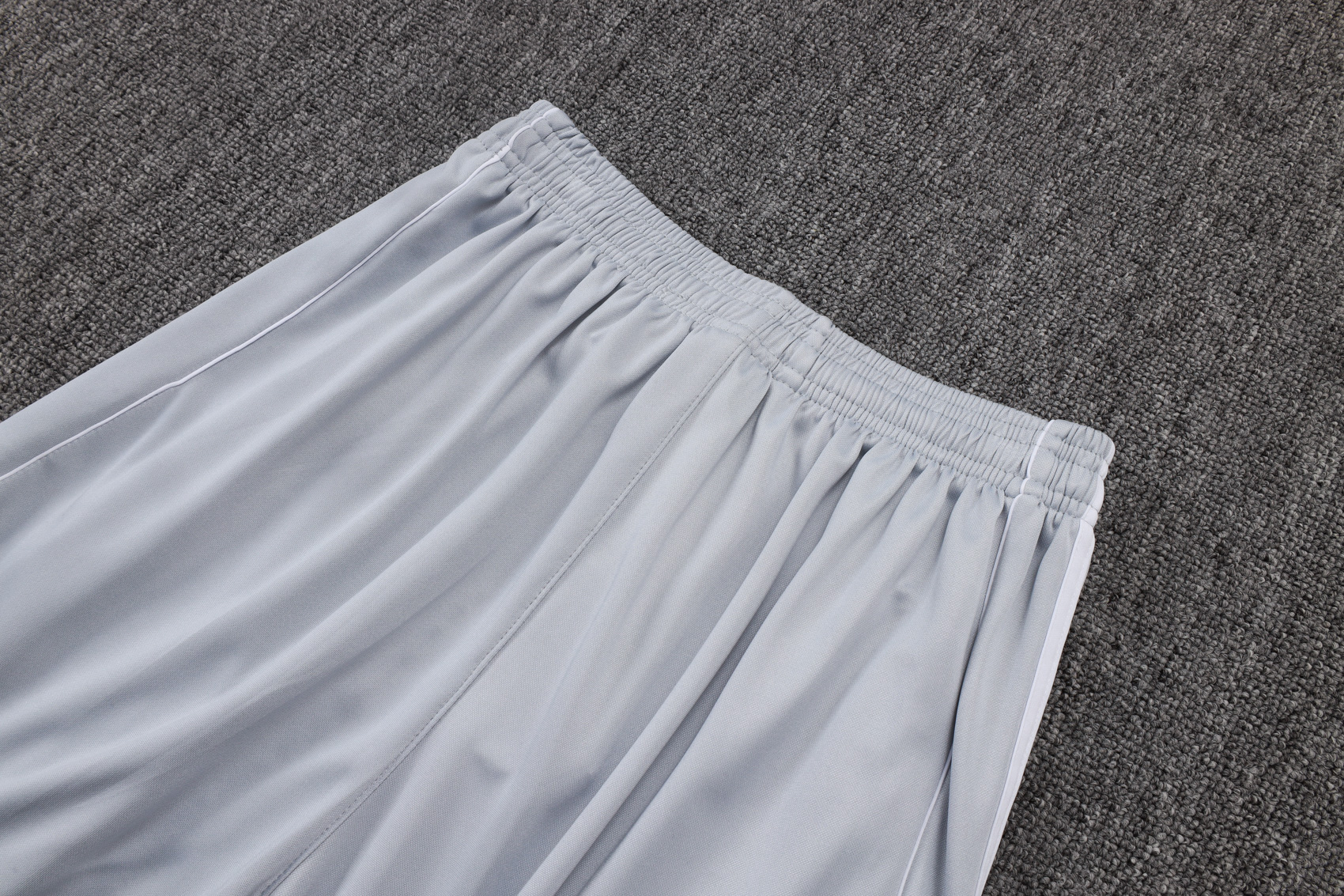 Real Madrid Training Jersey Kit Gray 2025/26