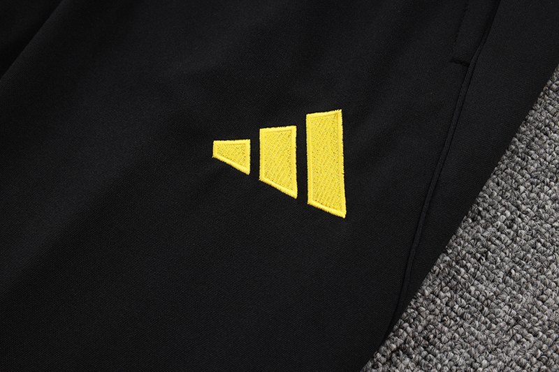 Manchester United Training Kit (Sweatshirt+Pants) Black 2025/26