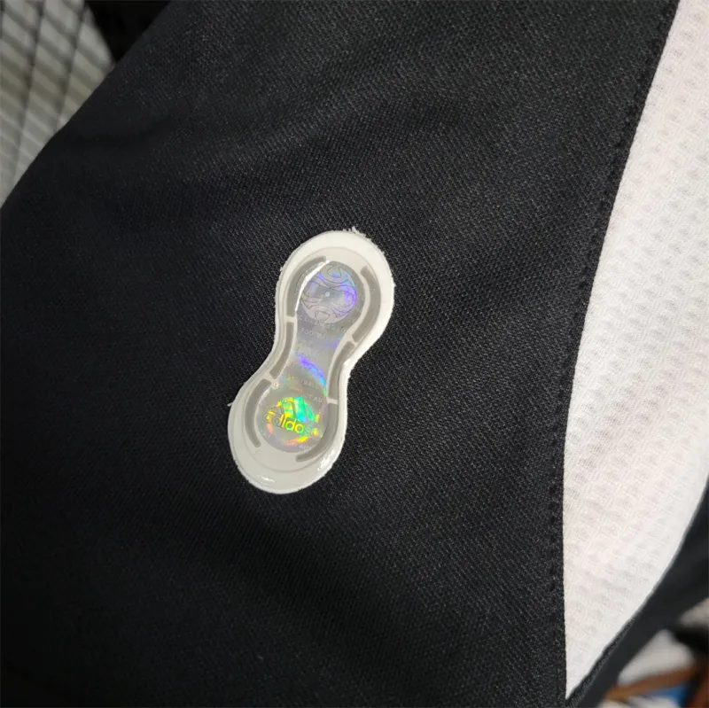 Real Madrid Retro Jersey Away Long Sleeve Custom Soccer Shirt 2006/07