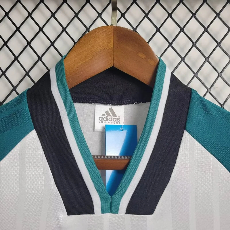 Liverpool Retro Football Jersey Away Custom Shirt 1993/95