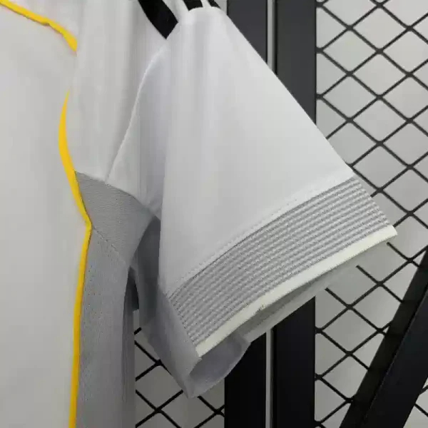 Real Madrid Home Women's Soccer Jersey 2025/26