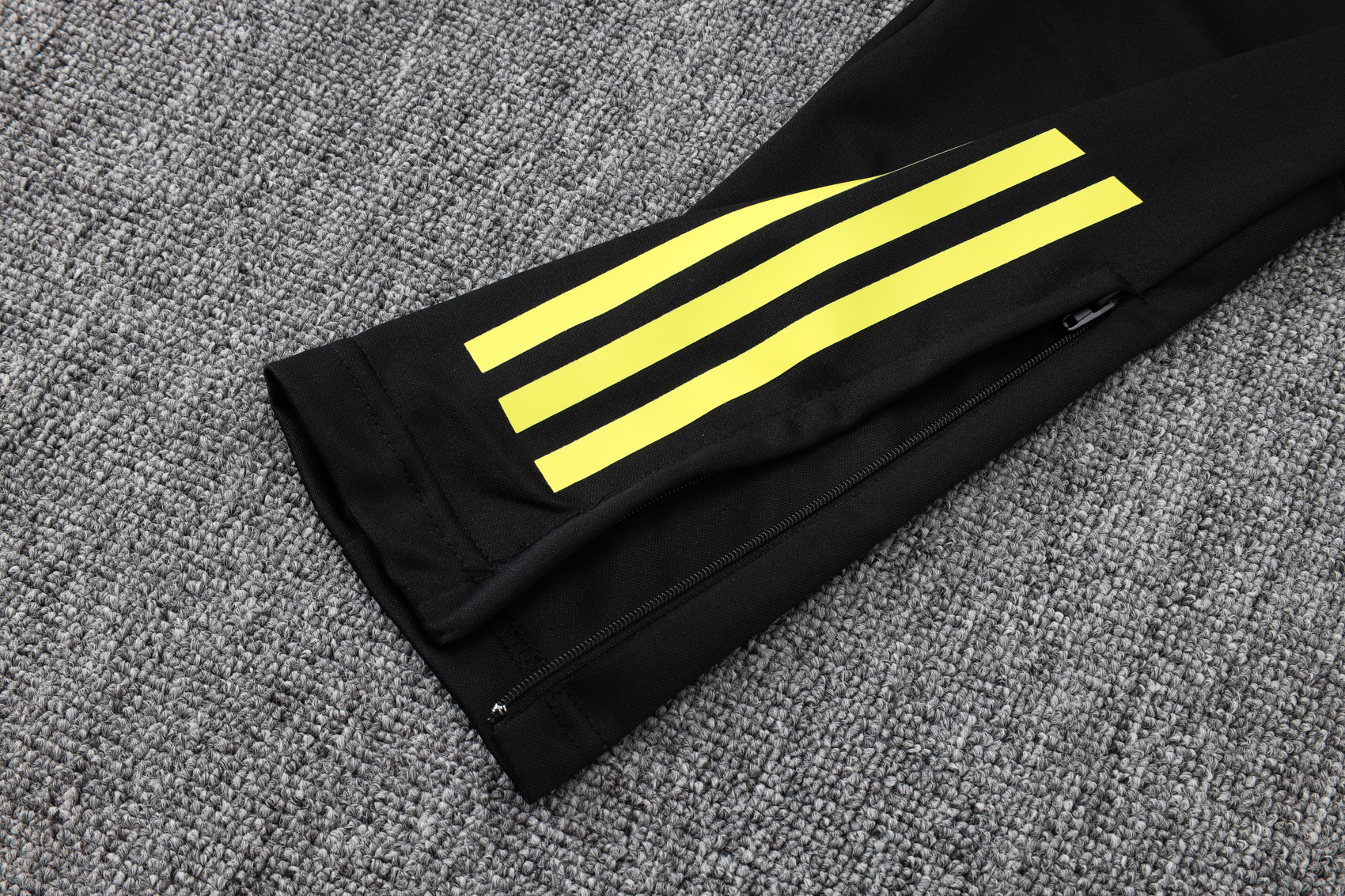 Manchester United Training Kit (Jacket+Pants) Black 2025/26