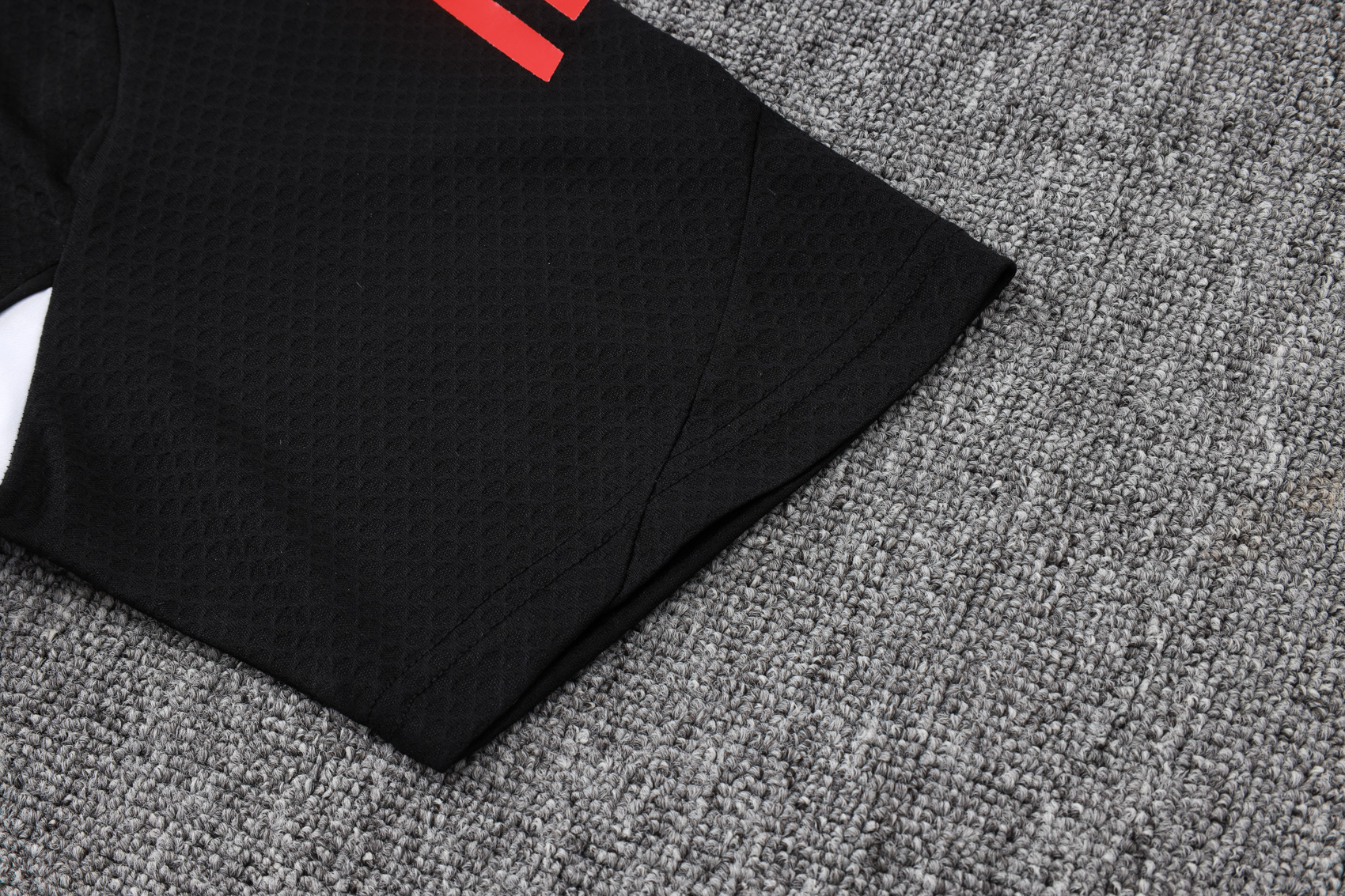 Liverpool Training Jersey Kit Red 2025/26