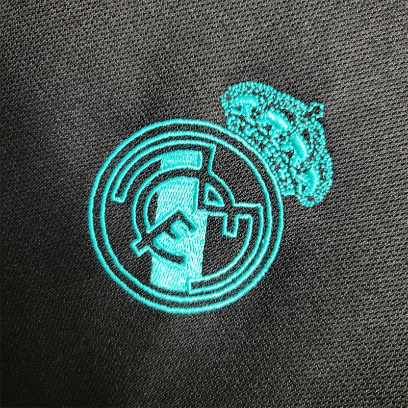 Real Madrid Retro Jersey Away Long Sleeve Soccer Shirt 2017/18