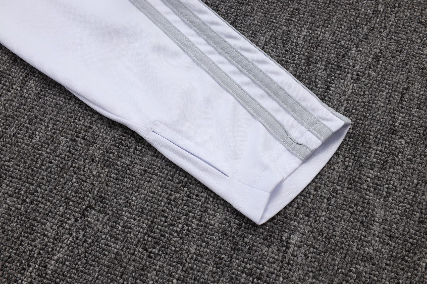 Real Madrid Training Kit (Sweatshirt+Pants) White 2025/26