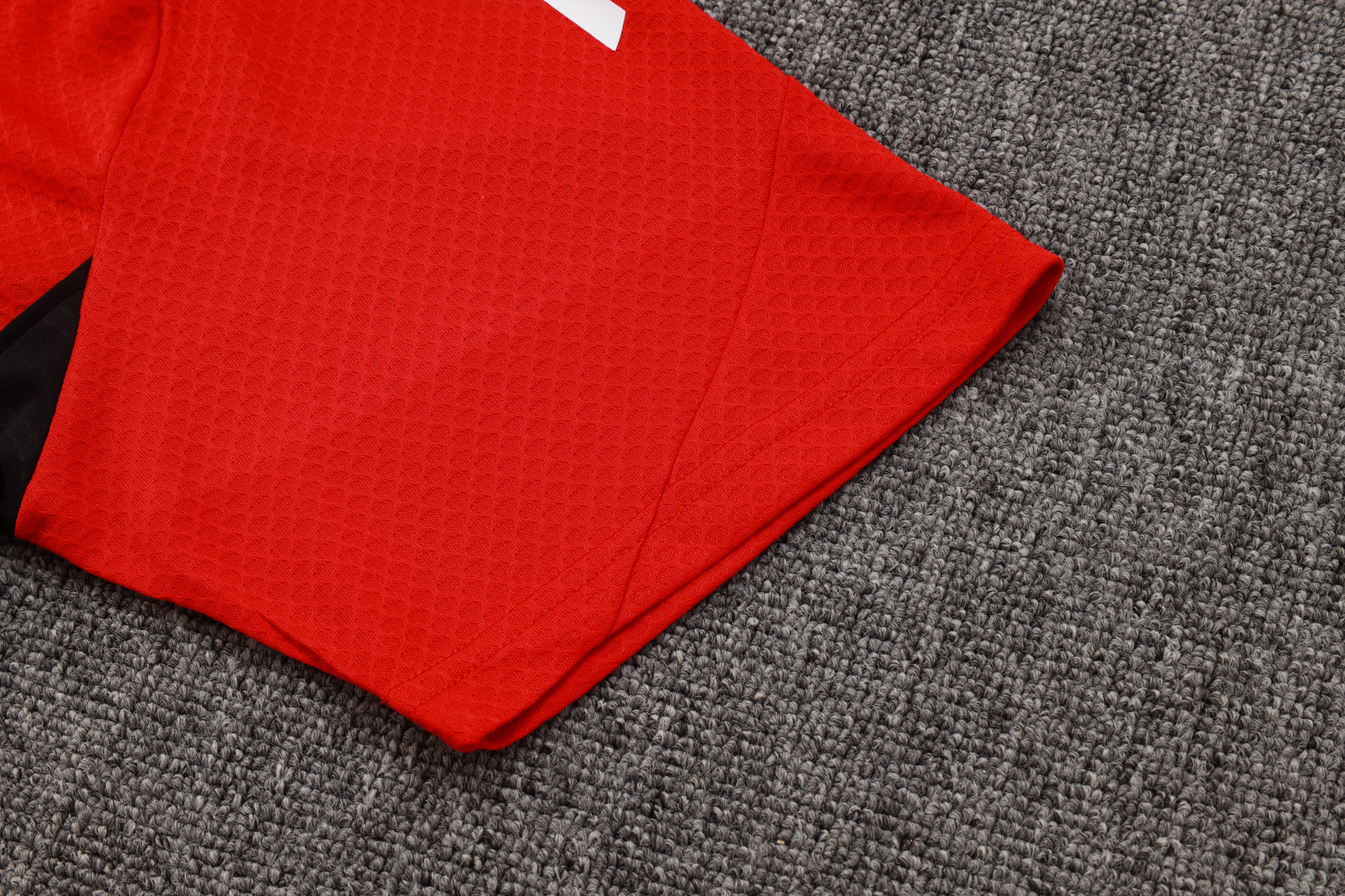 Liverpool Training Jersey Kit Red 2025/26