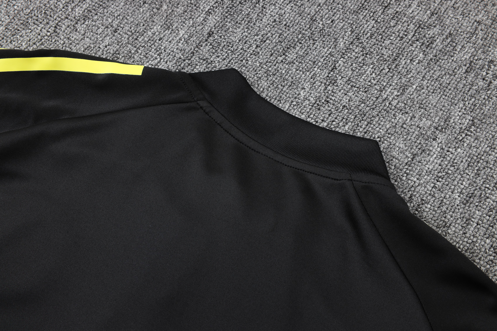 Manchester United Training Kit (Sweatshirt+Pants) Black 2025/26