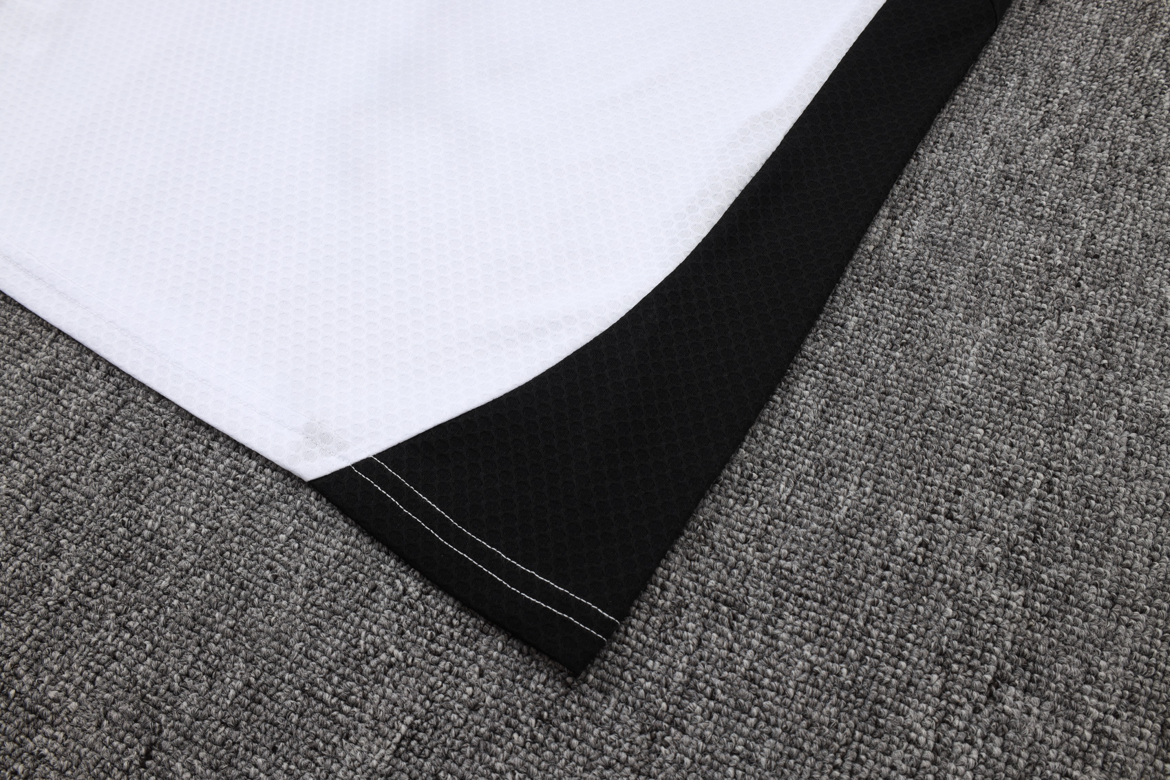 Liverpool Training Jersey Kit White 2025/26