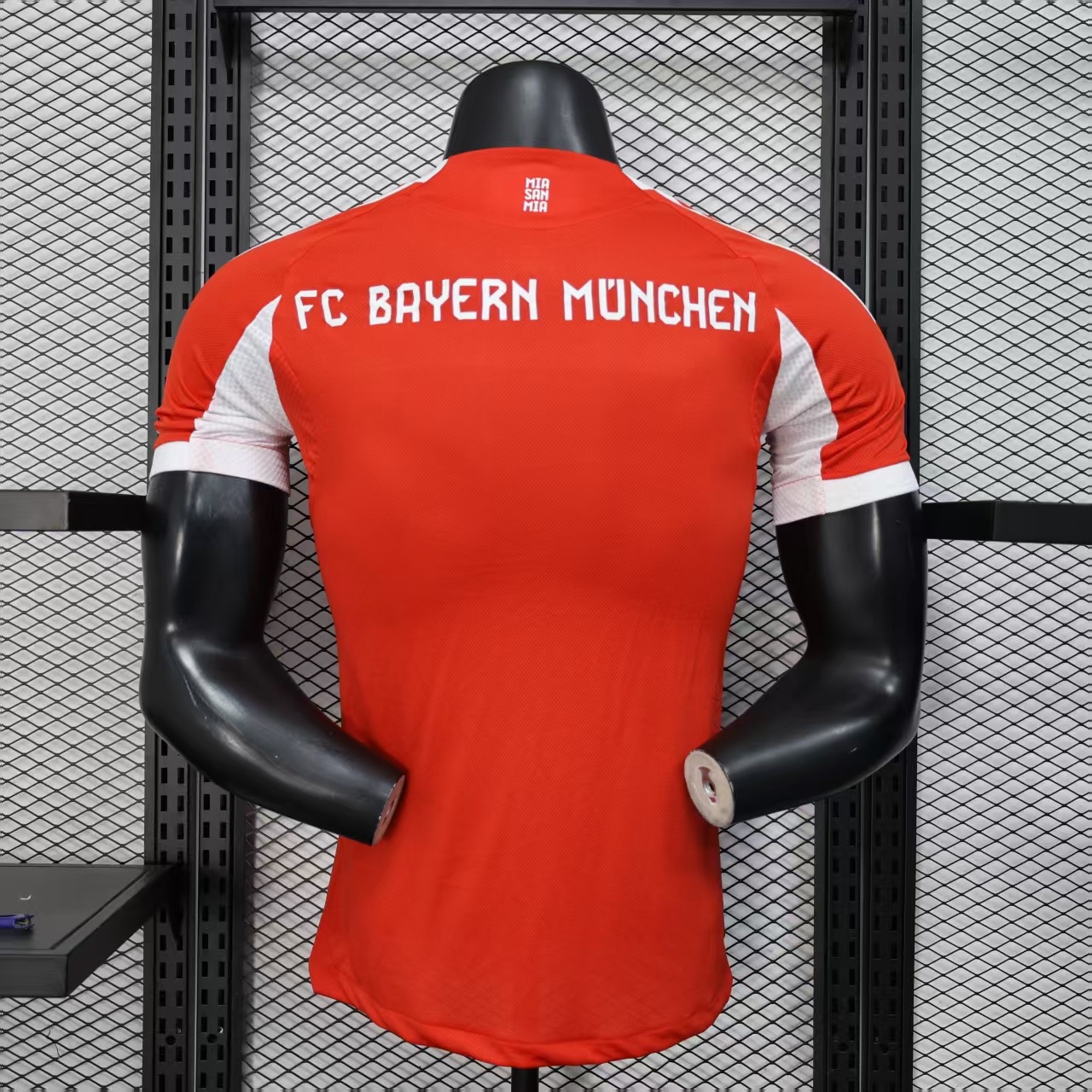 Player Version 25-26 Bayern Munich Home Jersey