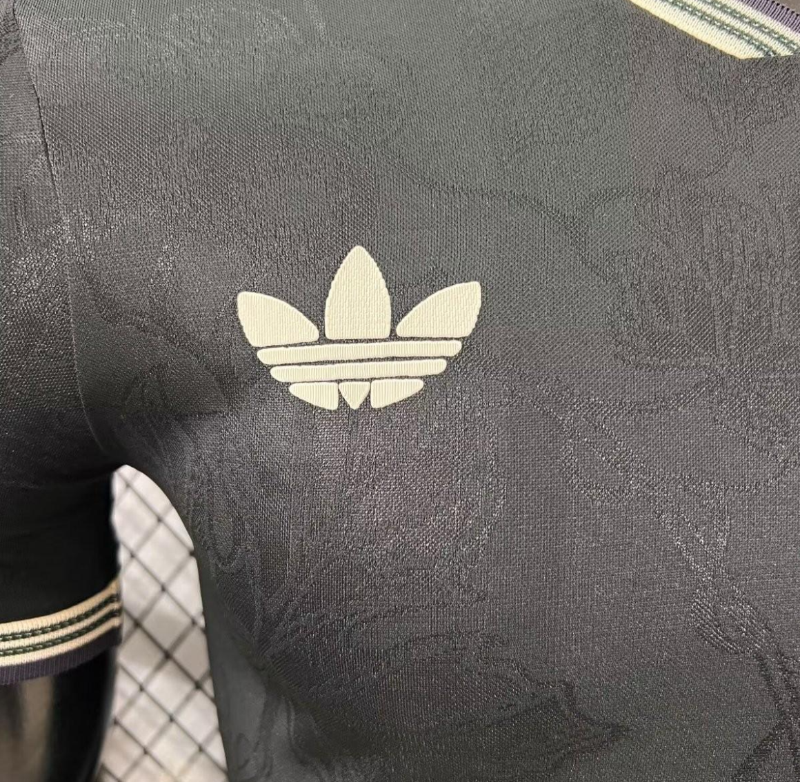 Player Version 25-26 Juventus Third Jersey