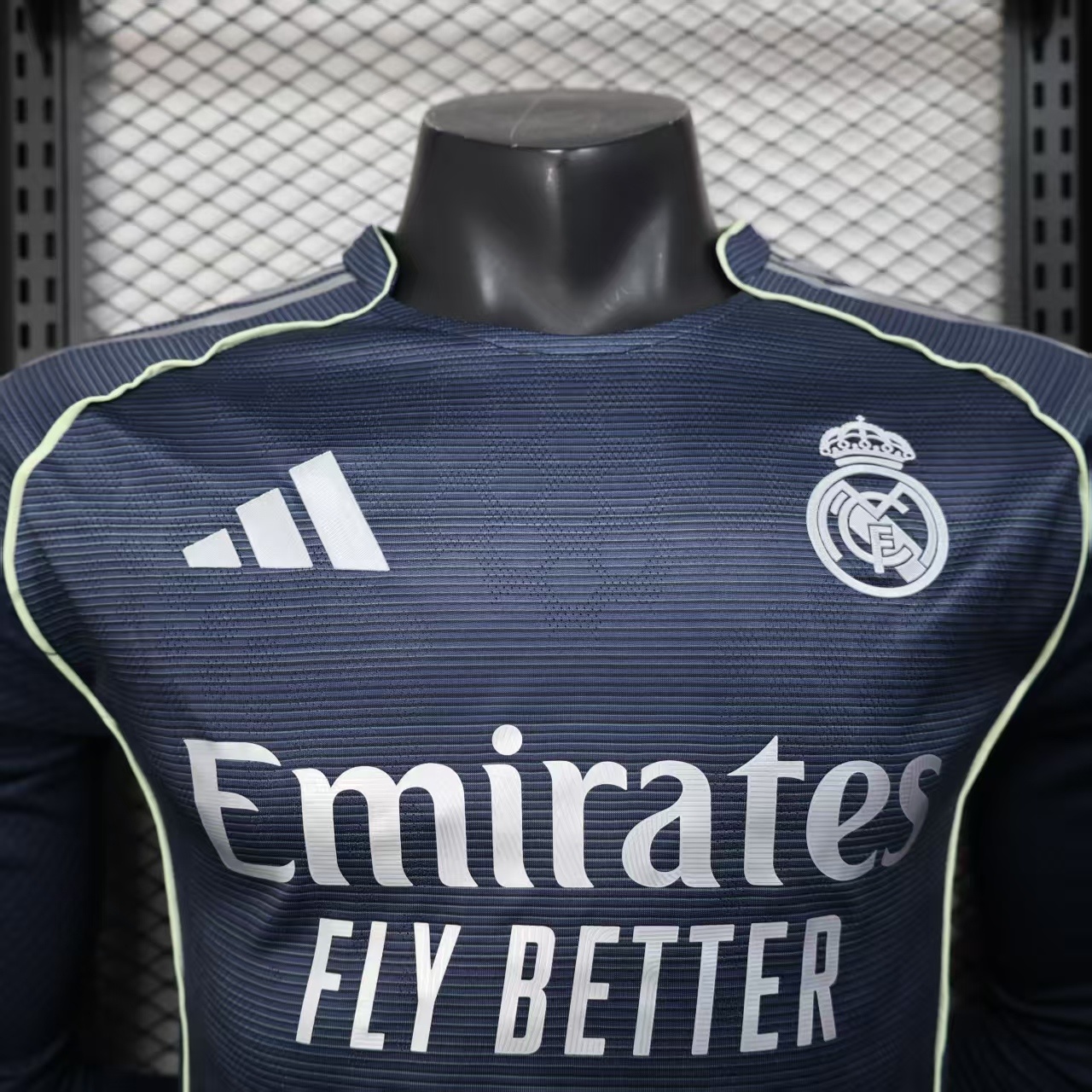 Player Version 25-26 Real Madrid Away Long Sleeve Jersey