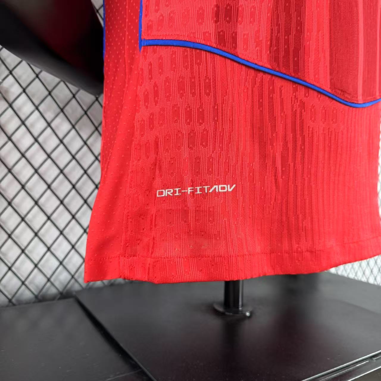 Player Version 25-26 PSG Third Red Jersey