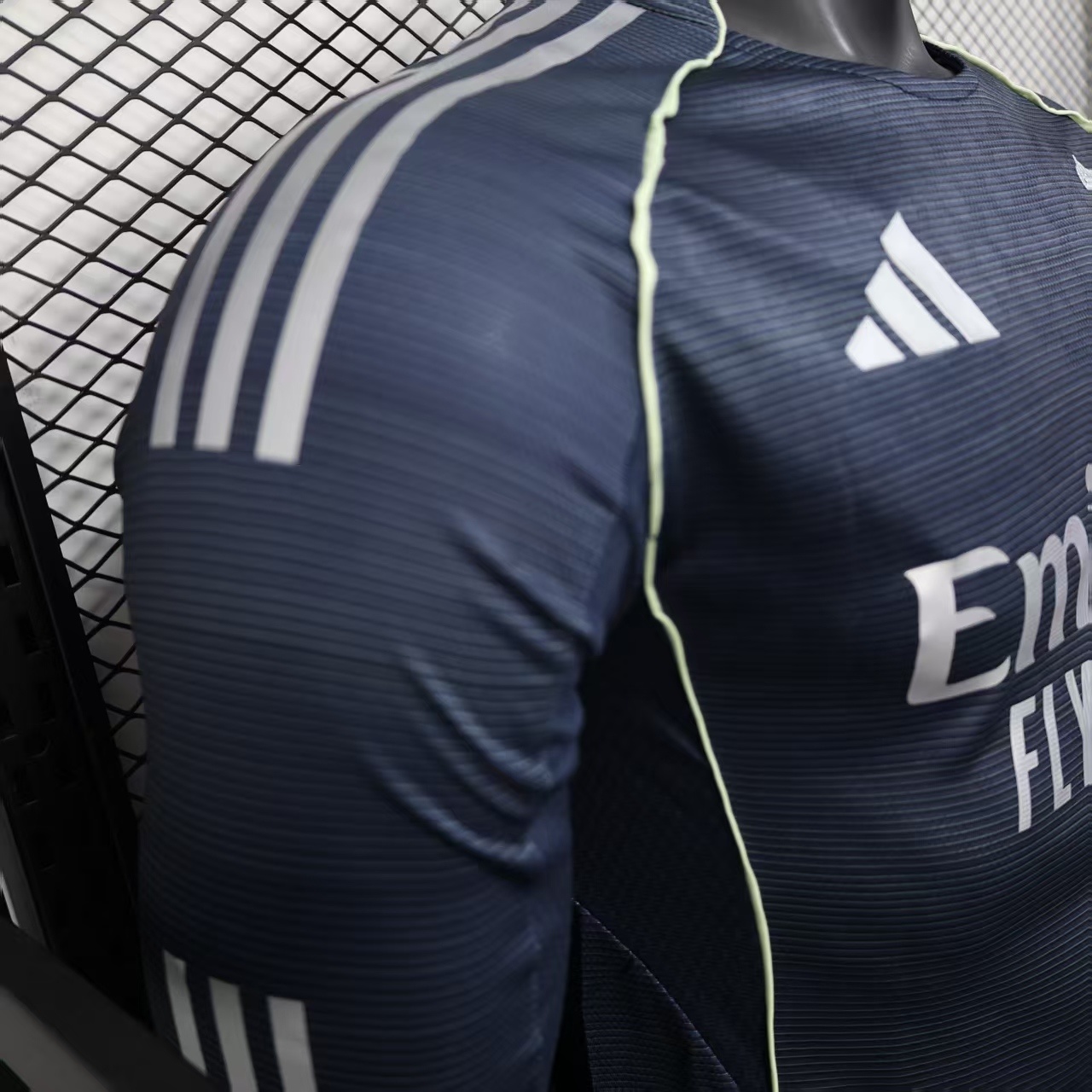 Player Version 25-26 Real Madrid Away Long Sleeve Jersey