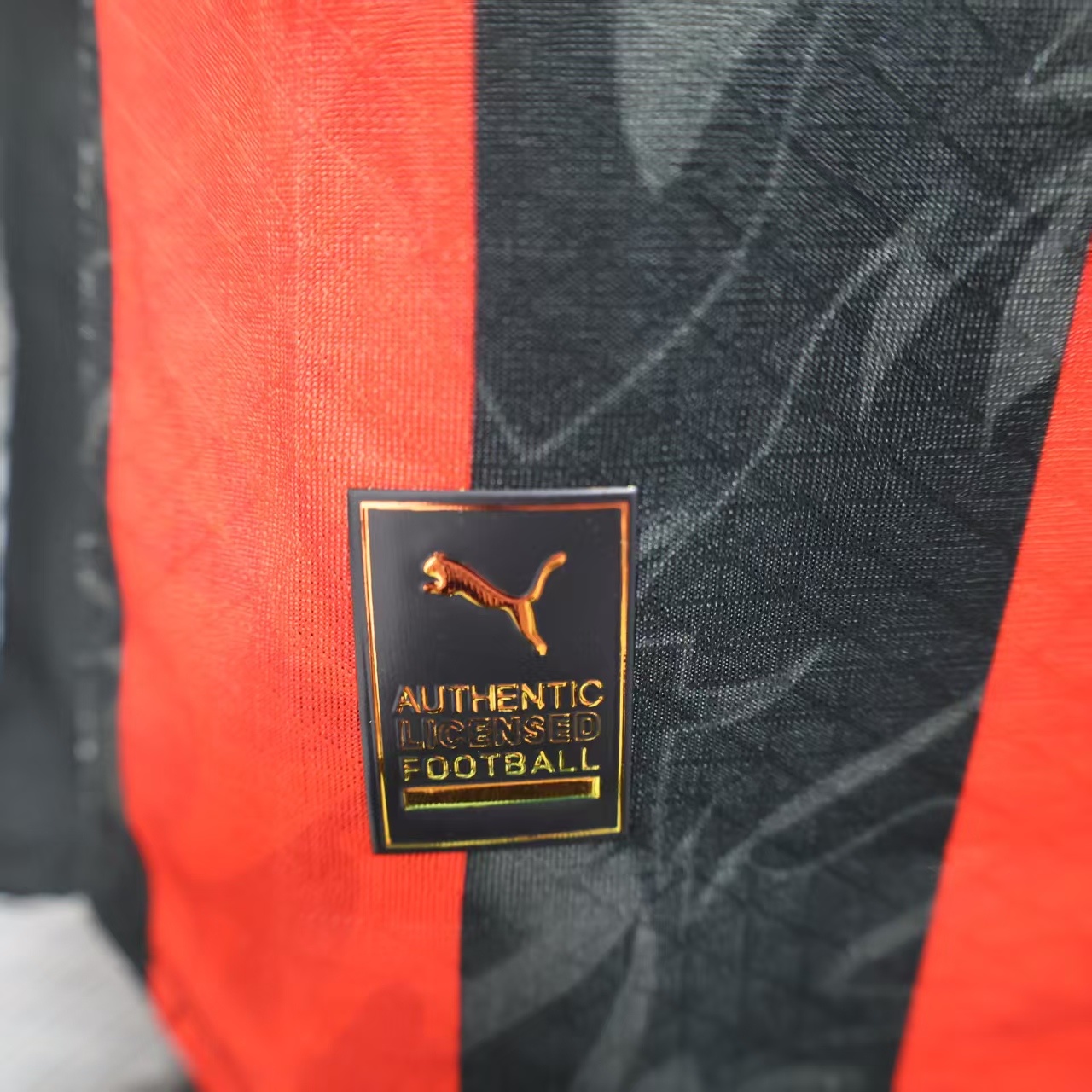 Player Version 25-26 AC Milan Home Long Sleeve Jersey