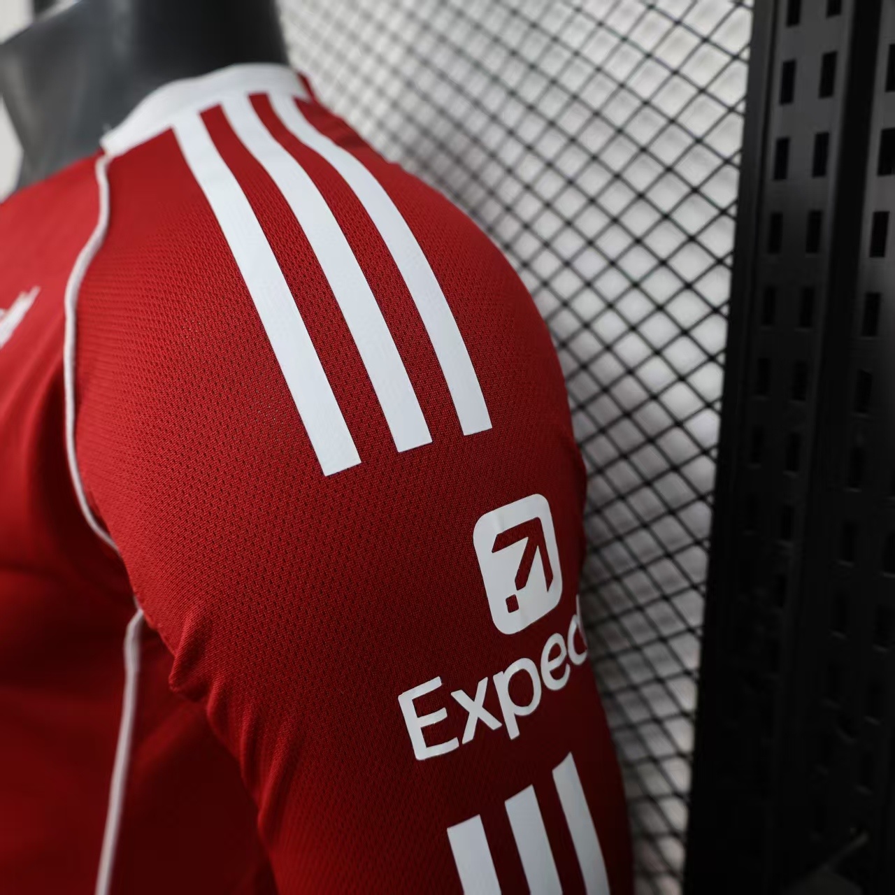 Player Version 25-26 LIverpool Home Long Sleeve Jersey