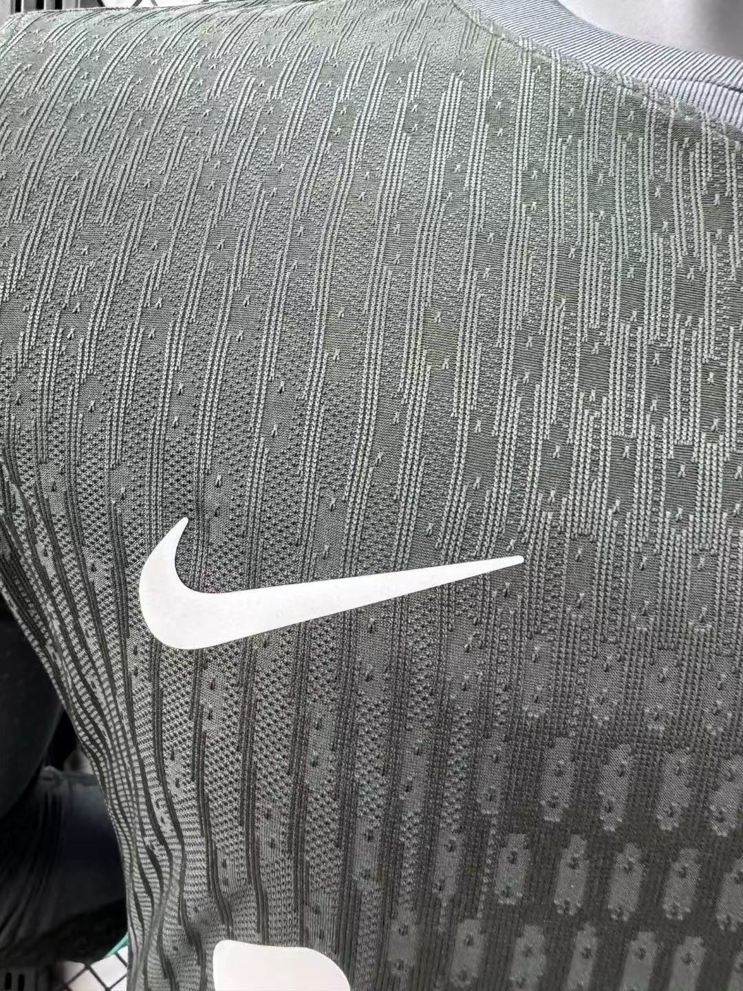 Liverpool Away M.Salah 11 Shirt 2024-2025 Player version Size：S-XXL