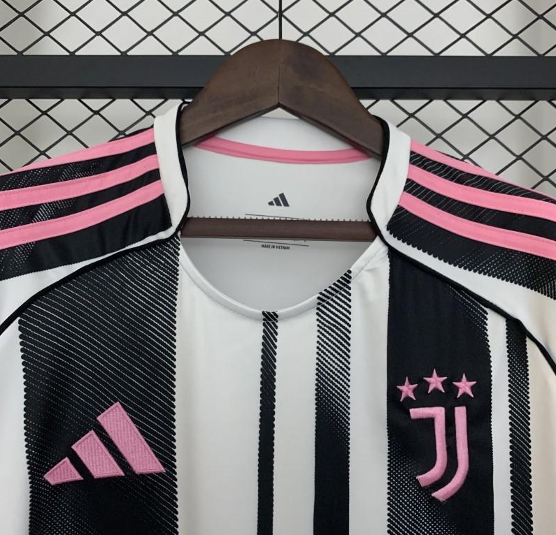 25-26 Juventus Home Jersey
