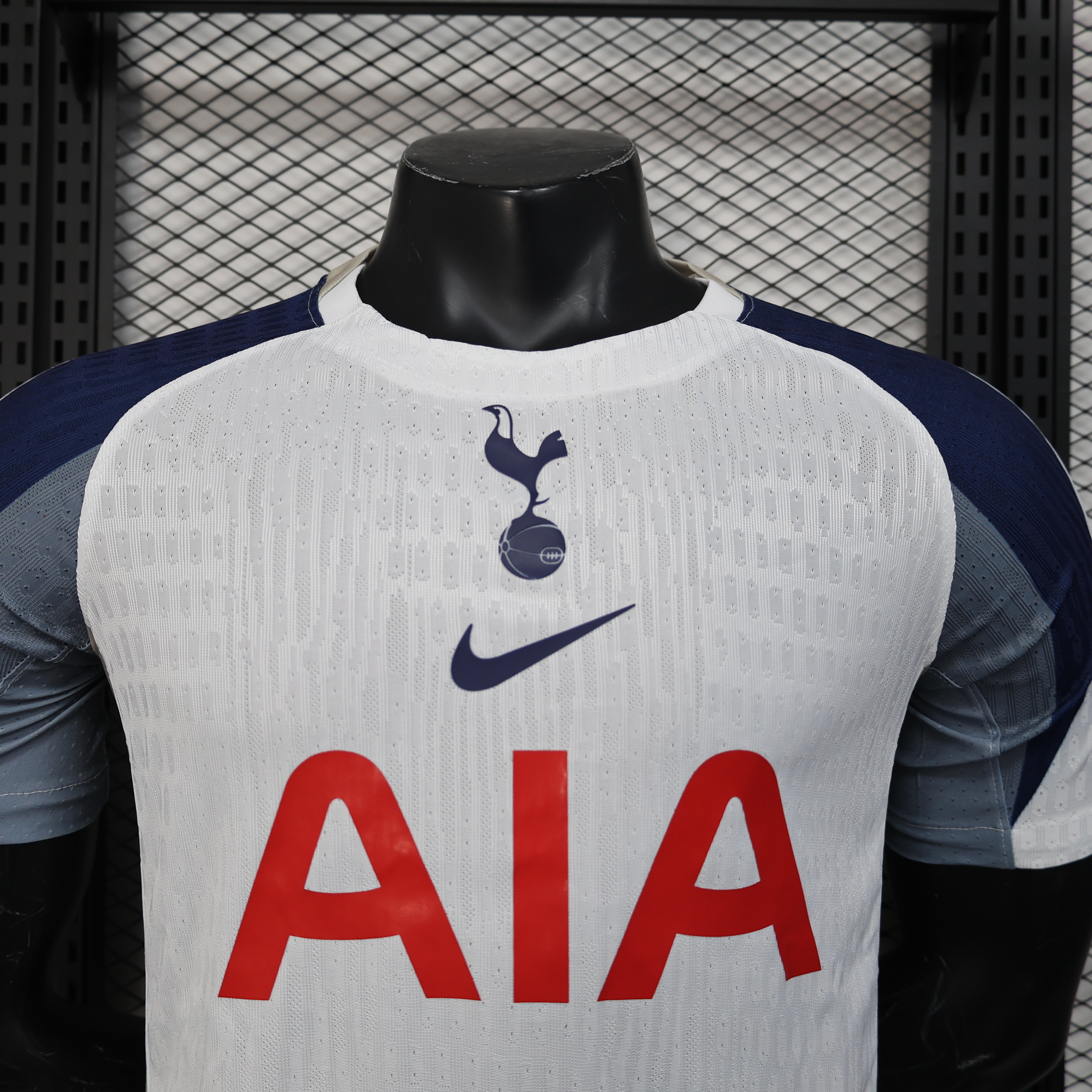 Player Version 25-26 Tottenham Hotspur Home Jersey