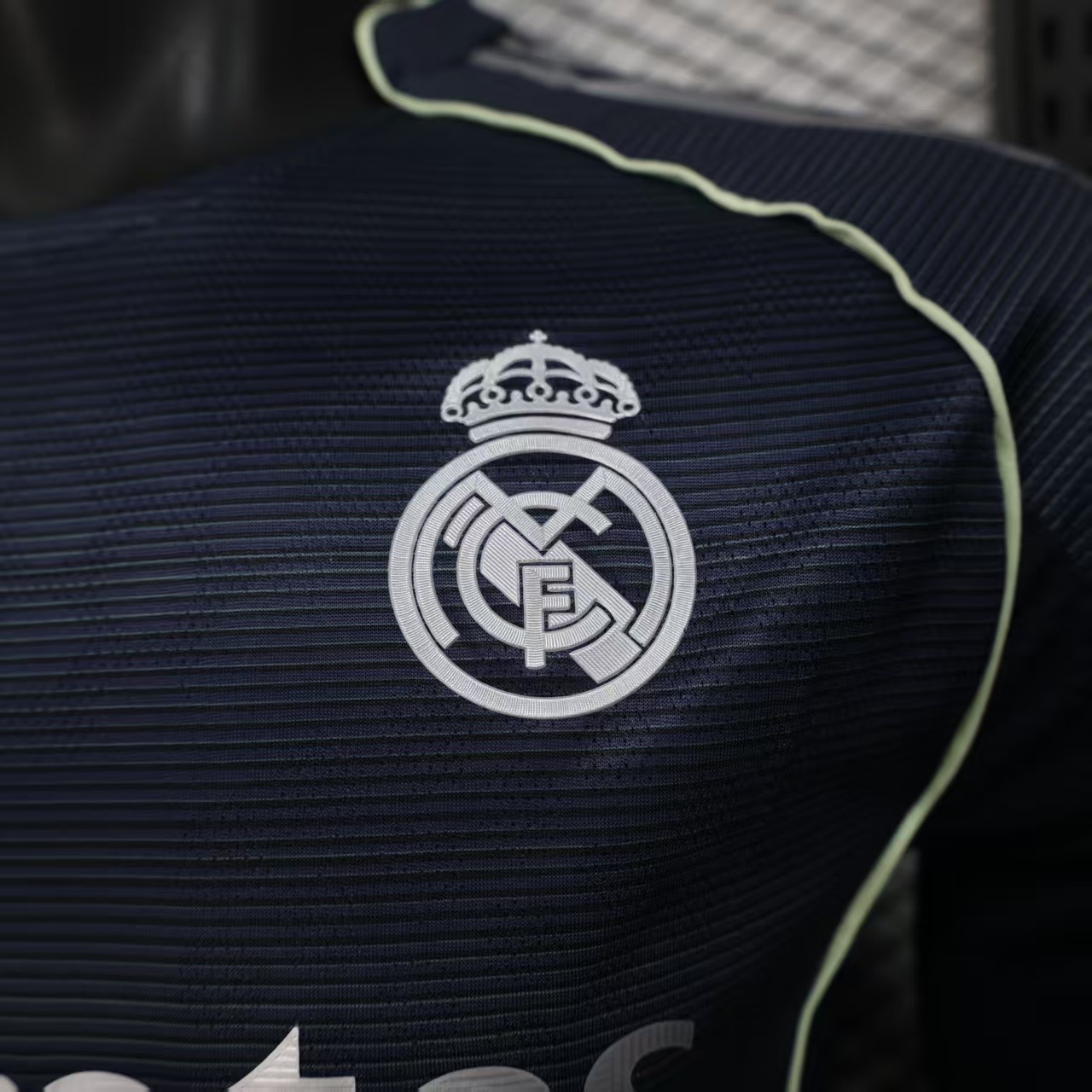 Player Version 25-26 Real Madrid Away Long Sleeve Jersey