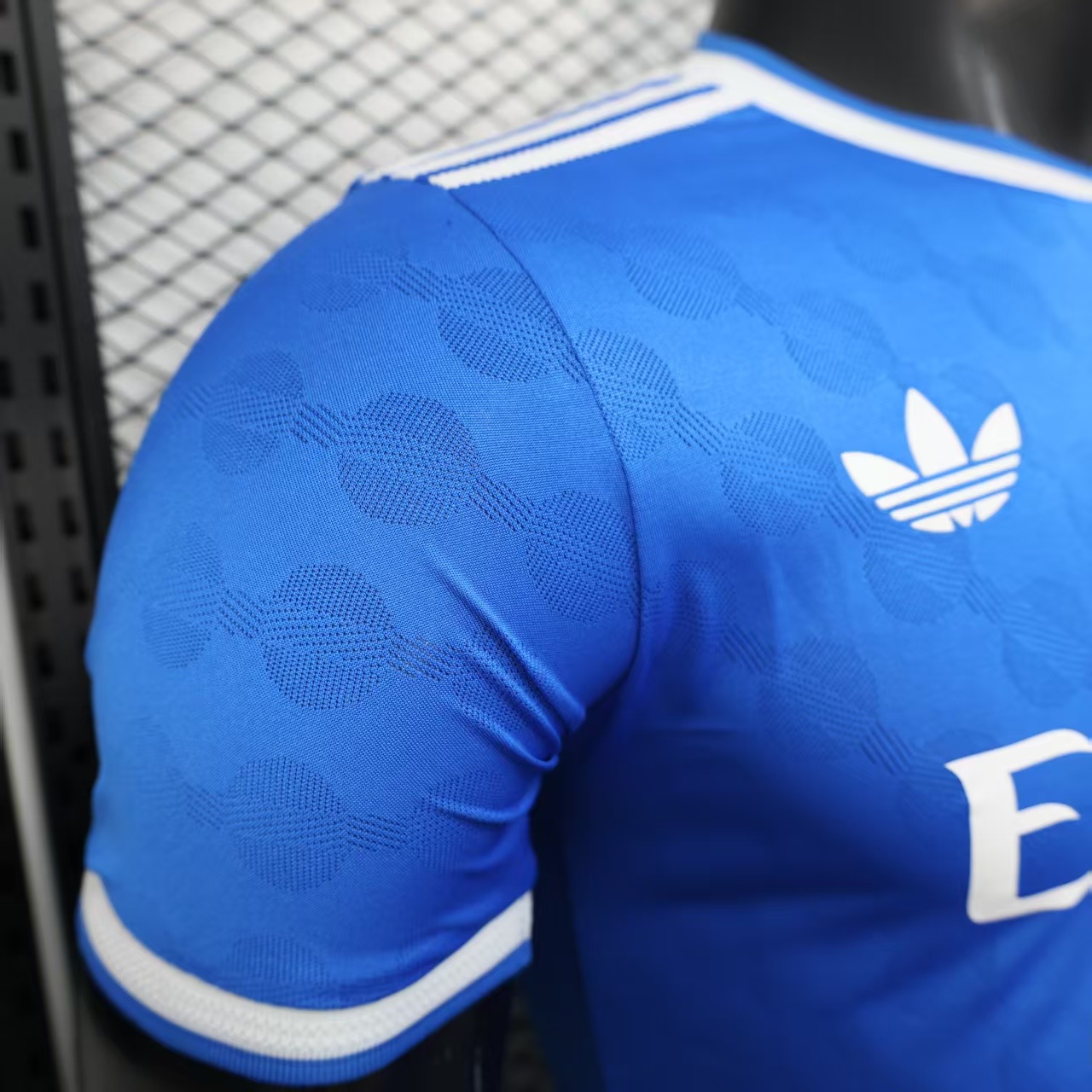 Player Version 25-26 Real Madrid Third Blue Jersey