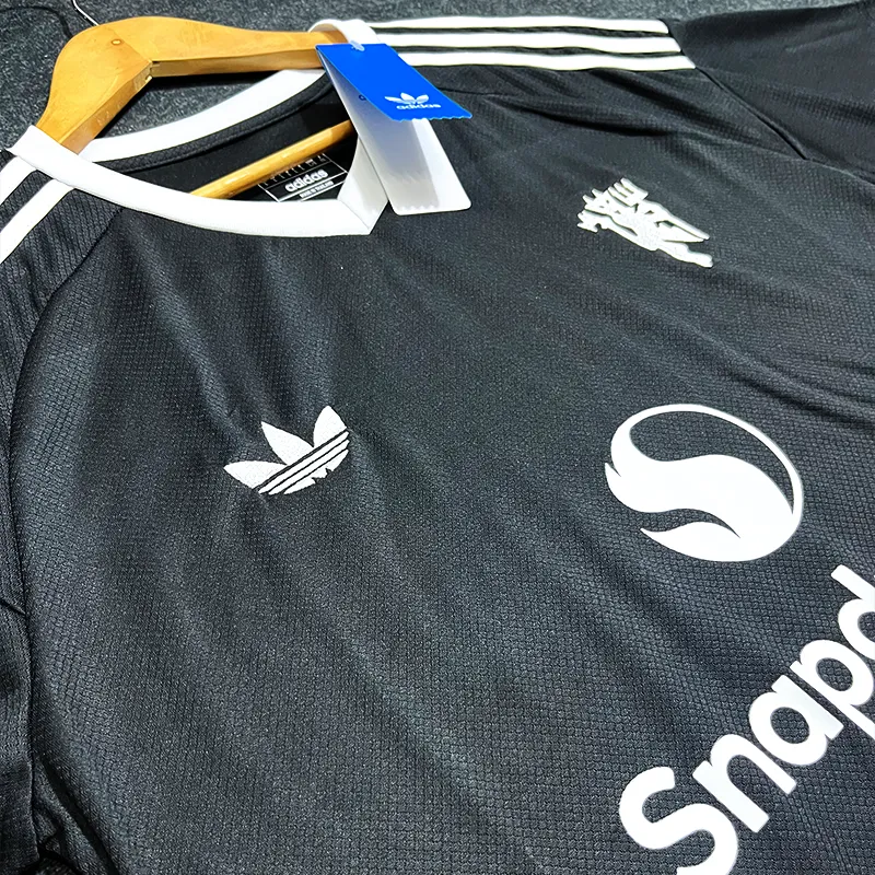 2024-25 Manchester United Third Goalkeeper Jersey