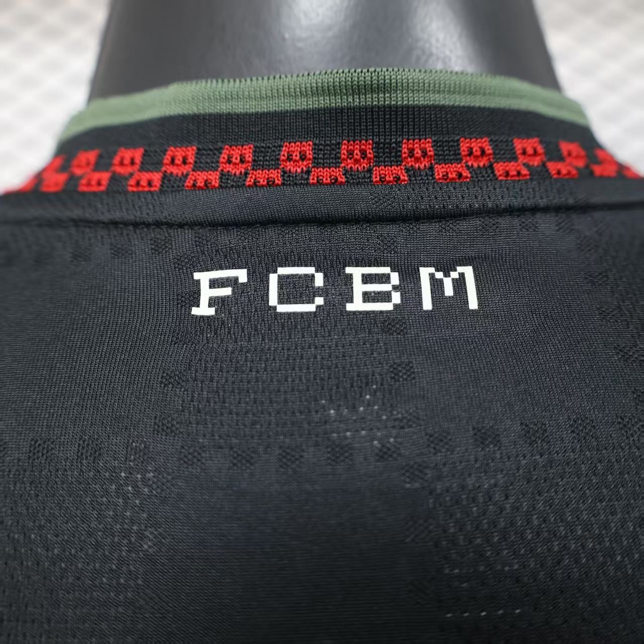 Player Version 25/26 Bayern Munich Third Black Jersey