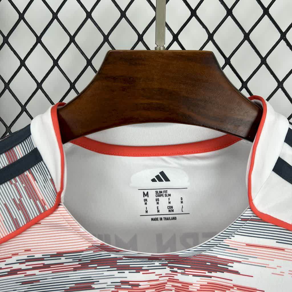 25-26 Bayern Munich Away Jersey