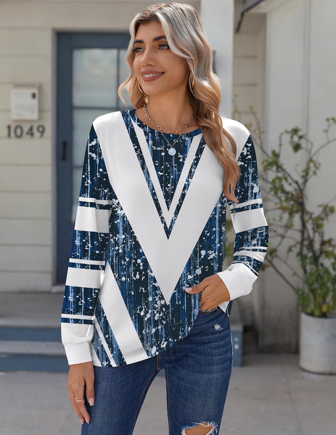 Zeagoo Women’s Long Sleeve Crewneck Tops Lightweight Basic Tee Business Casual