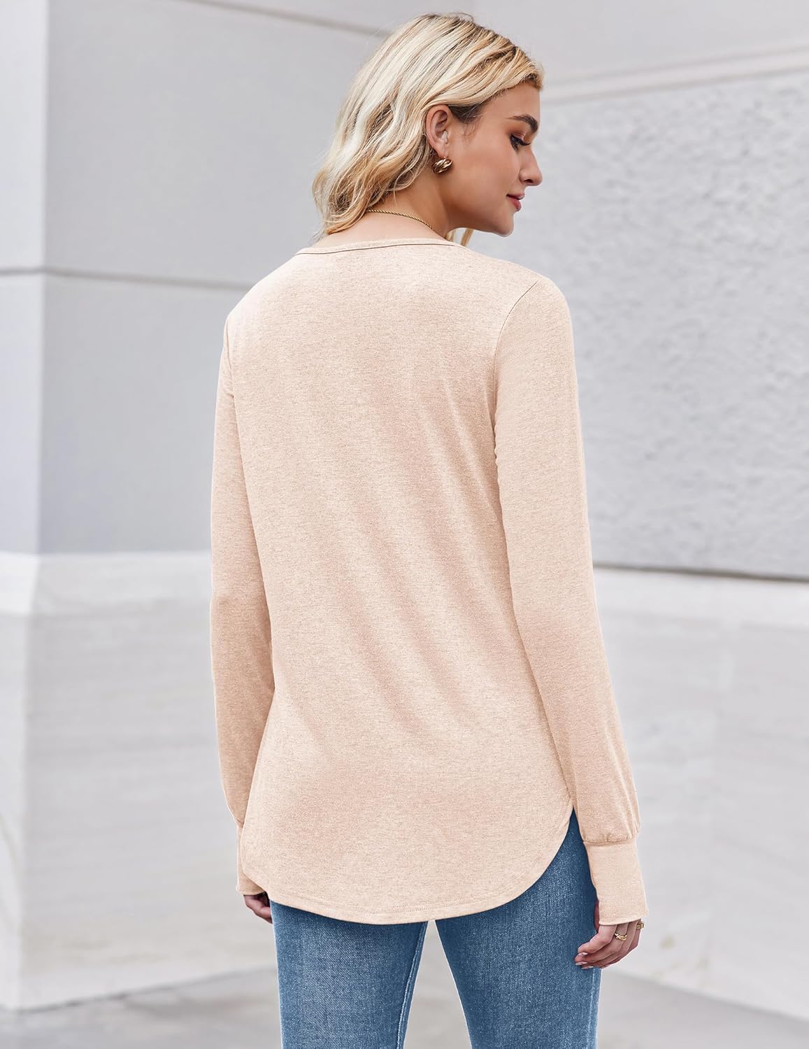 Zeagoo Women’s Long Sleeve Tunic Top – Loose Crew Neck Shirt with Thumb Holes, Perfect with Leggings, Fall 2025