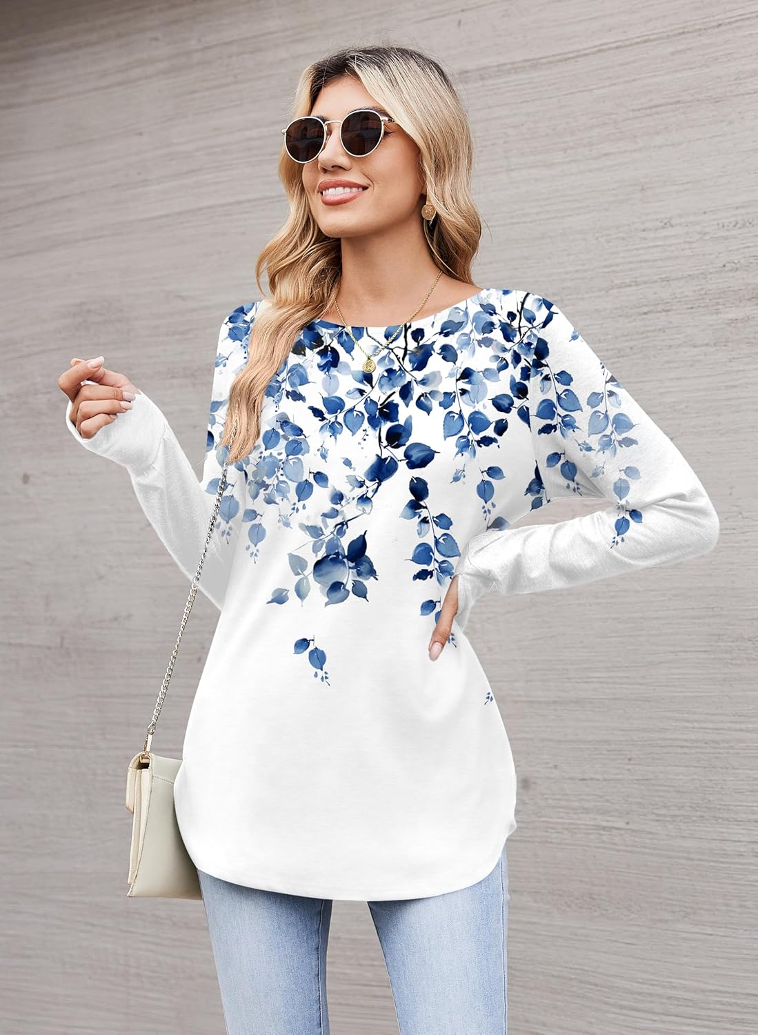 Zeagoo Women’s Long Sleeve Tunic Top – Loose Crew Neck Shirt with Thumb Holes, Perfect with Leggings, Fall 2025