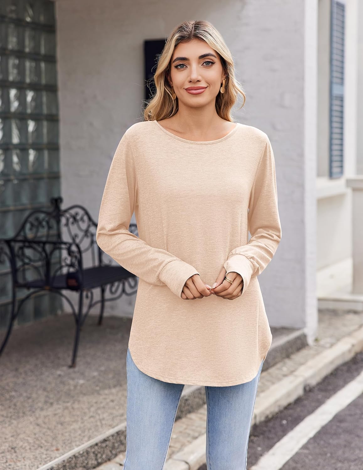 Zeagoo Women’s Long Sleeve Tunic Top – Loose Crew Neck Shirt with Thumb Holes, Perfect with Leggings, Fall 2025