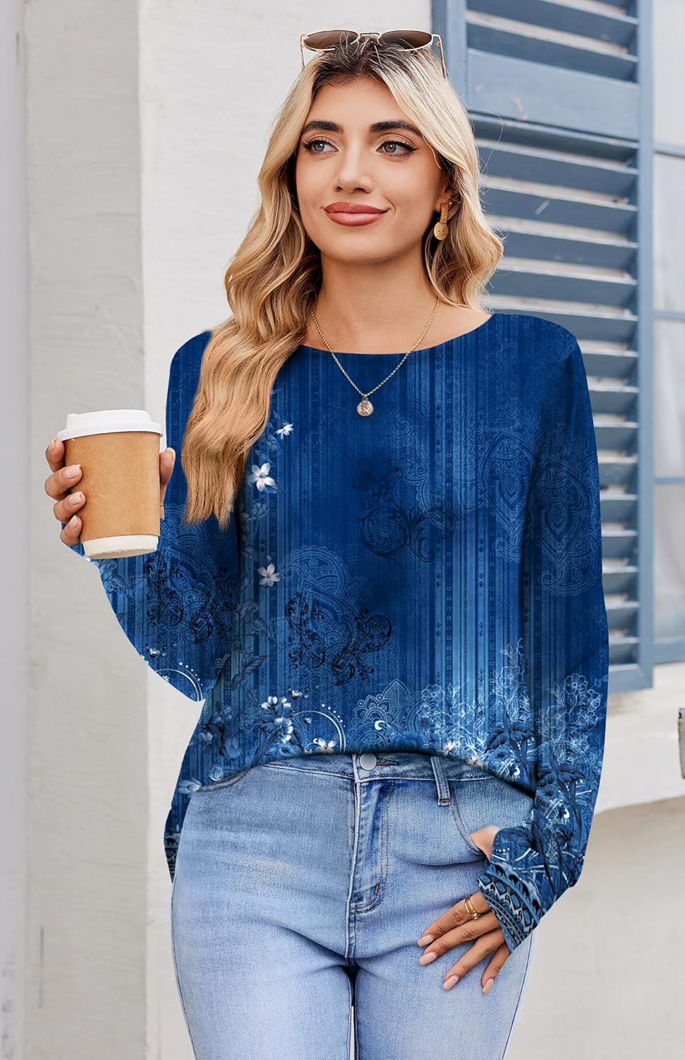 Zeagoo Women’s Long Sleeve Tunic Top – Loose Crew Neck Shirt with Thumb Holes, Perfect with Leggings, Fall 2025
