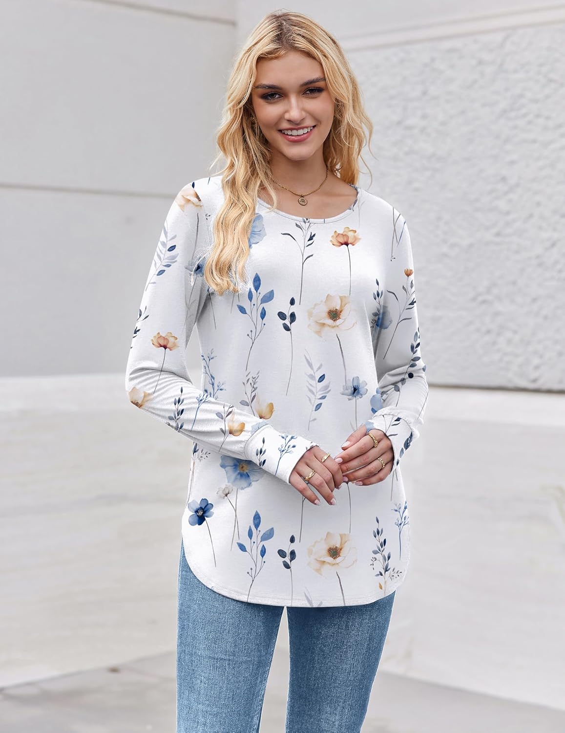 Zeagoo Women’s Long Sleeve Tunic Top – Loose Crew Neck Shirt with Thumb Holes, Perfect with Leggings, Fall 2025