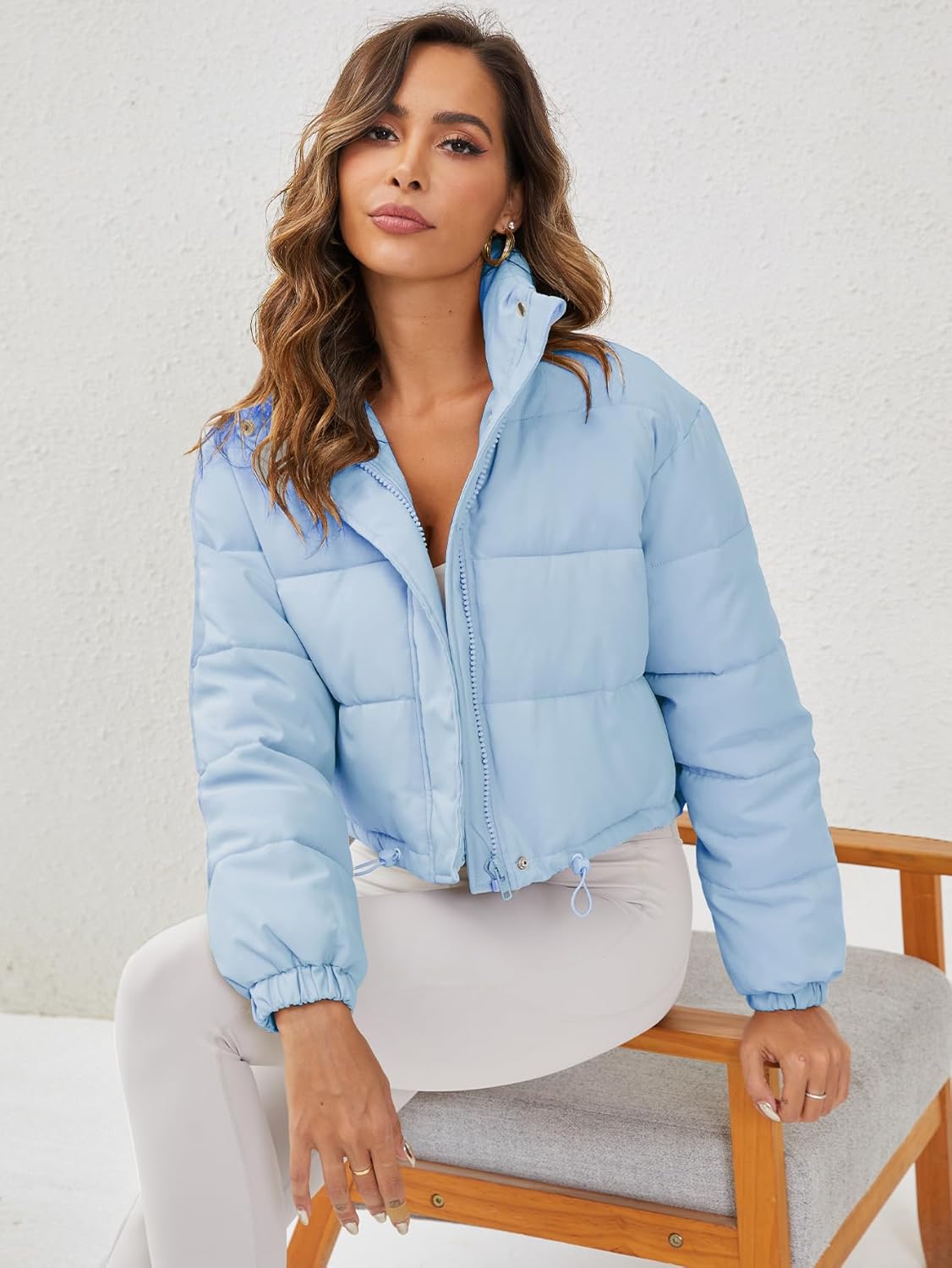 Women's Cropped Quilted Puffer Jacket Long Sleeve Stand Collar Zip-Up Puffy Coat with Drawstring & Pockets